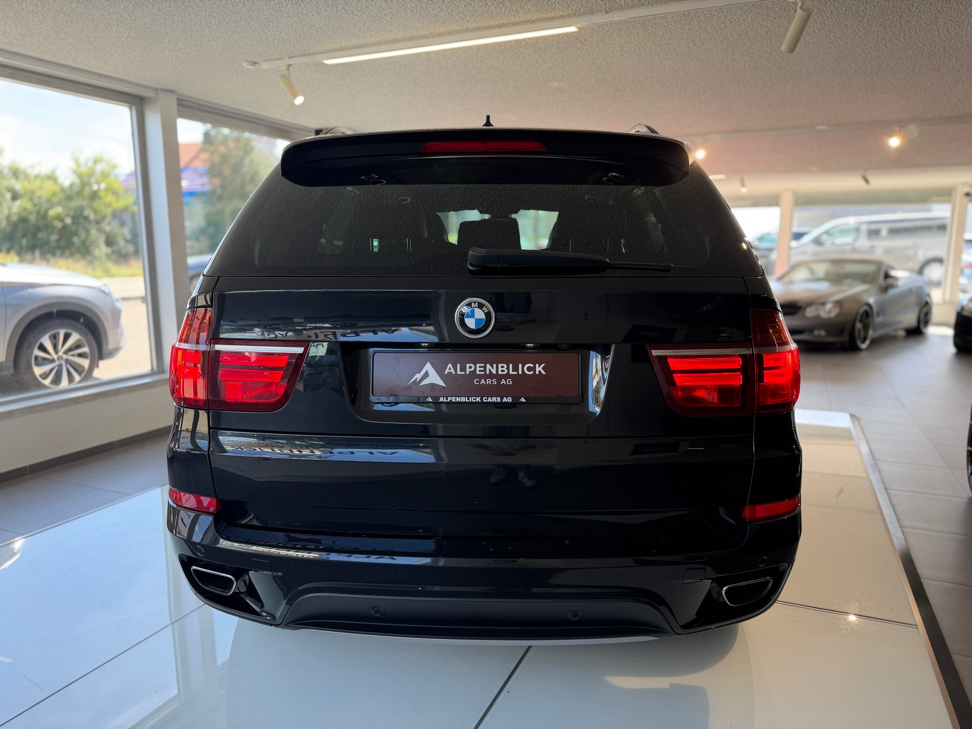 BMW X5 xDrive 50i Steptronic-image-5
