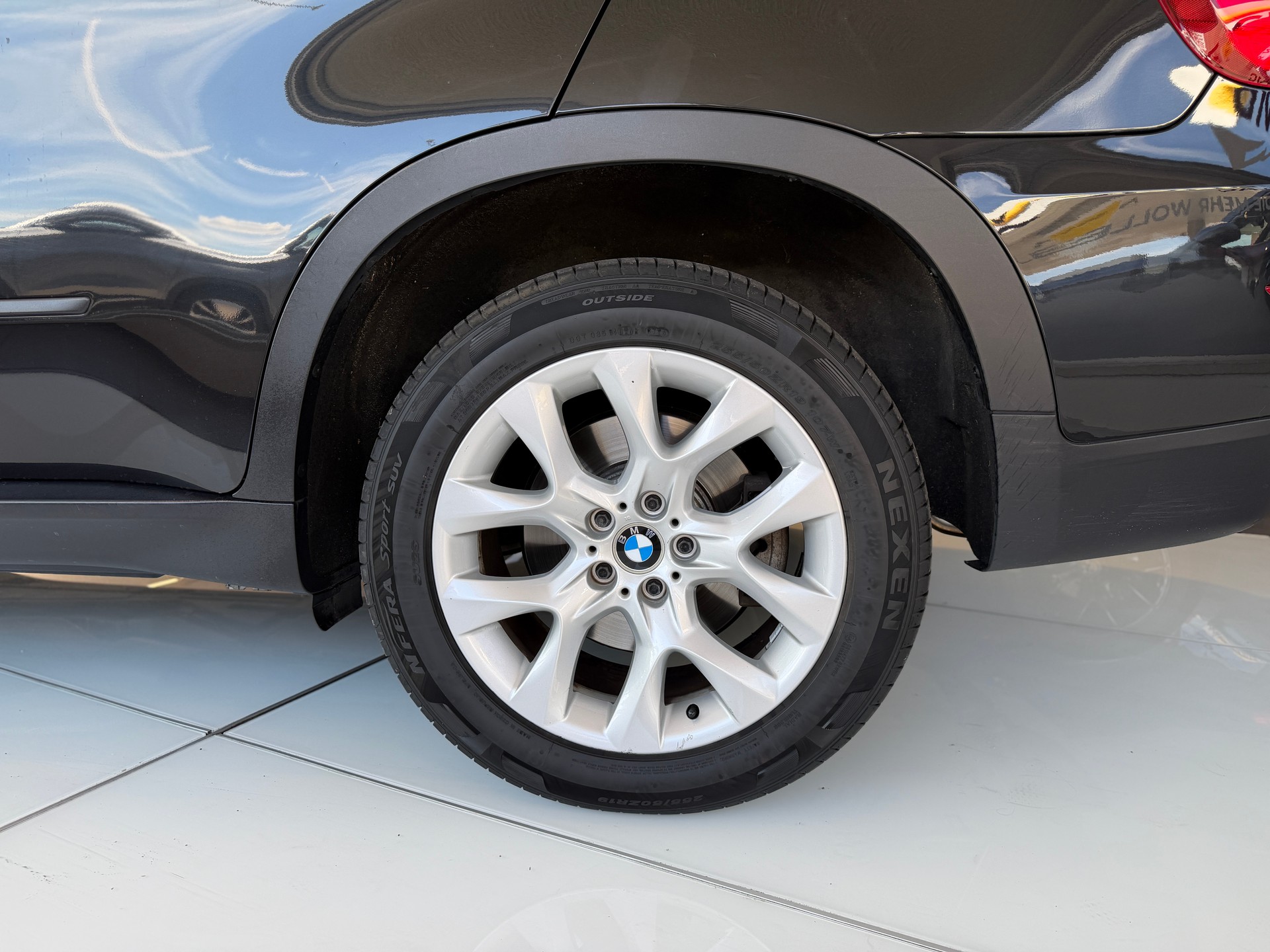 BMW X5 xDrive 50i Steptronic-image-7