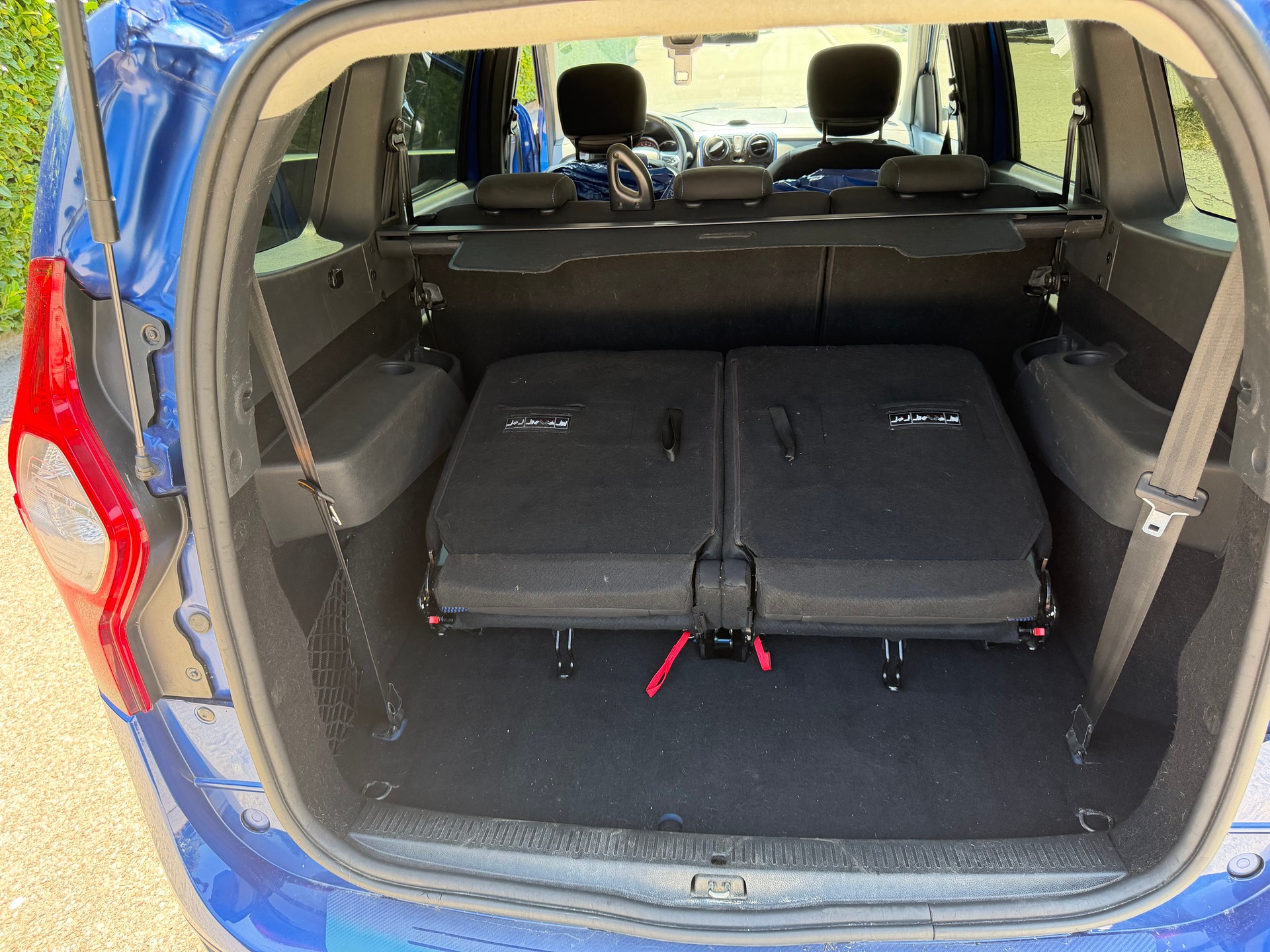 DACIA Lodgy TCE 130 Celebration 7PL-image-13