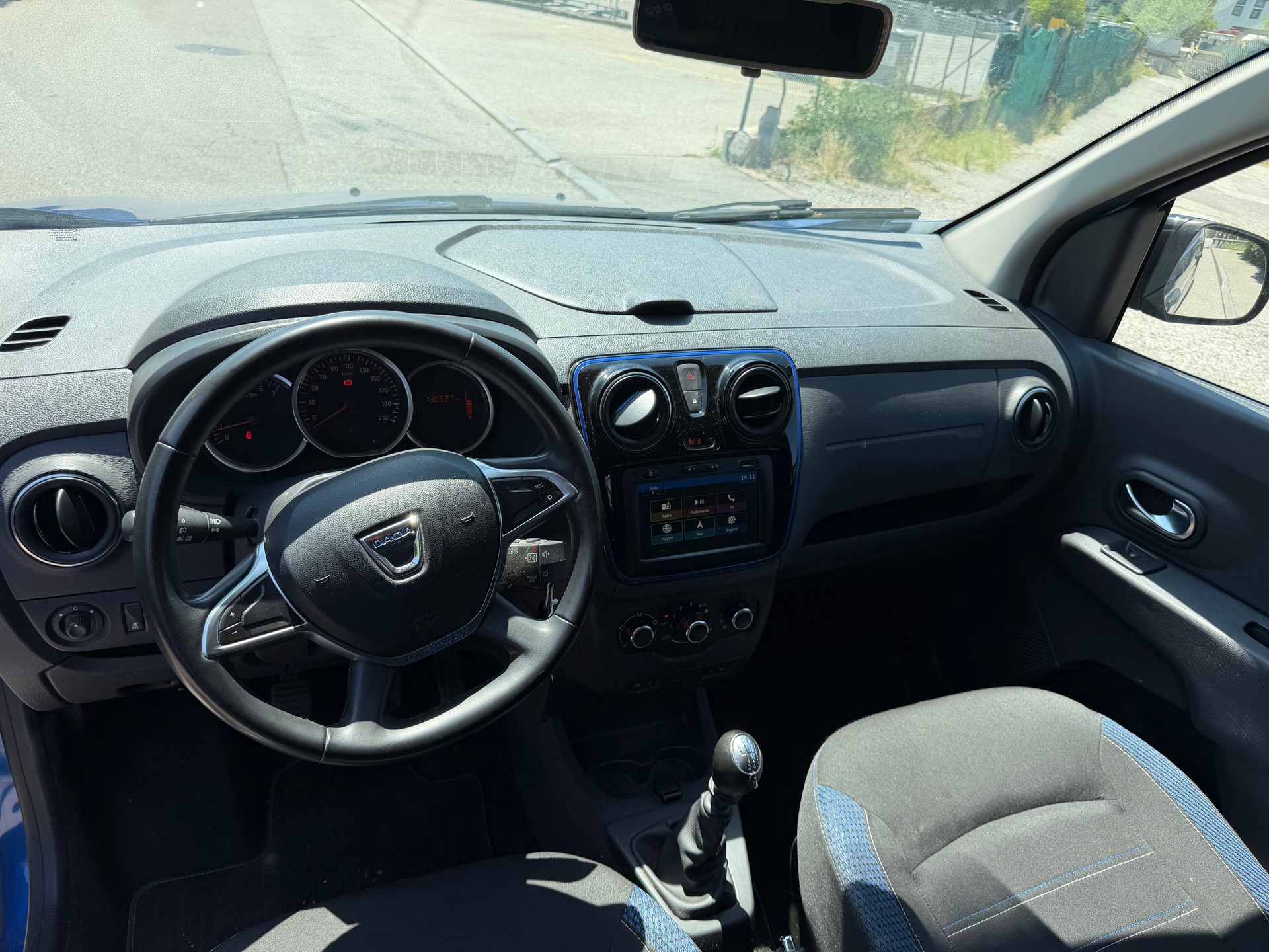 DACIA Lodgy TCE 130 Celebration 7PL-image-10
