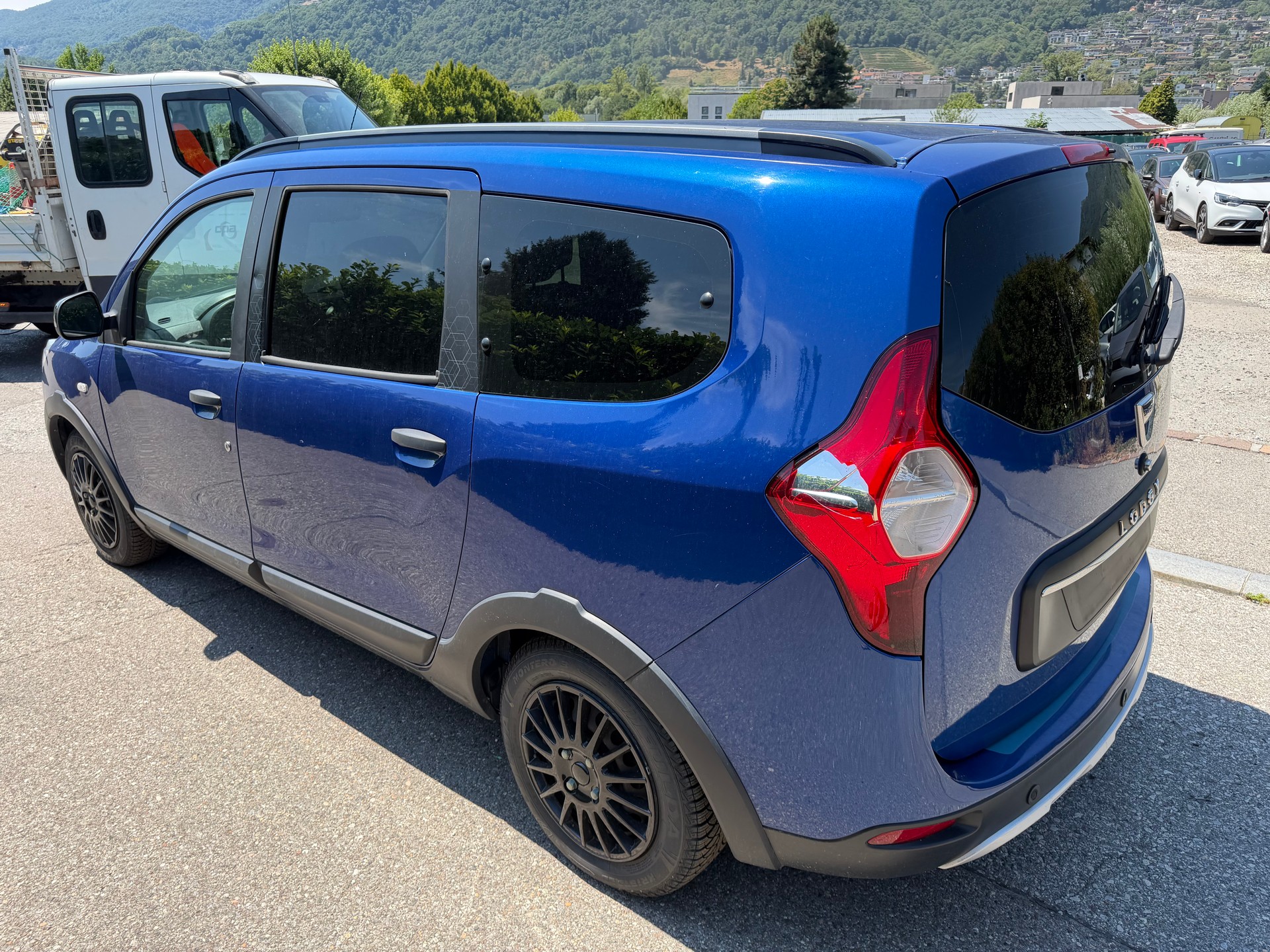 DACIA Lodgy TCE 130 Celebration 7PL-image-5