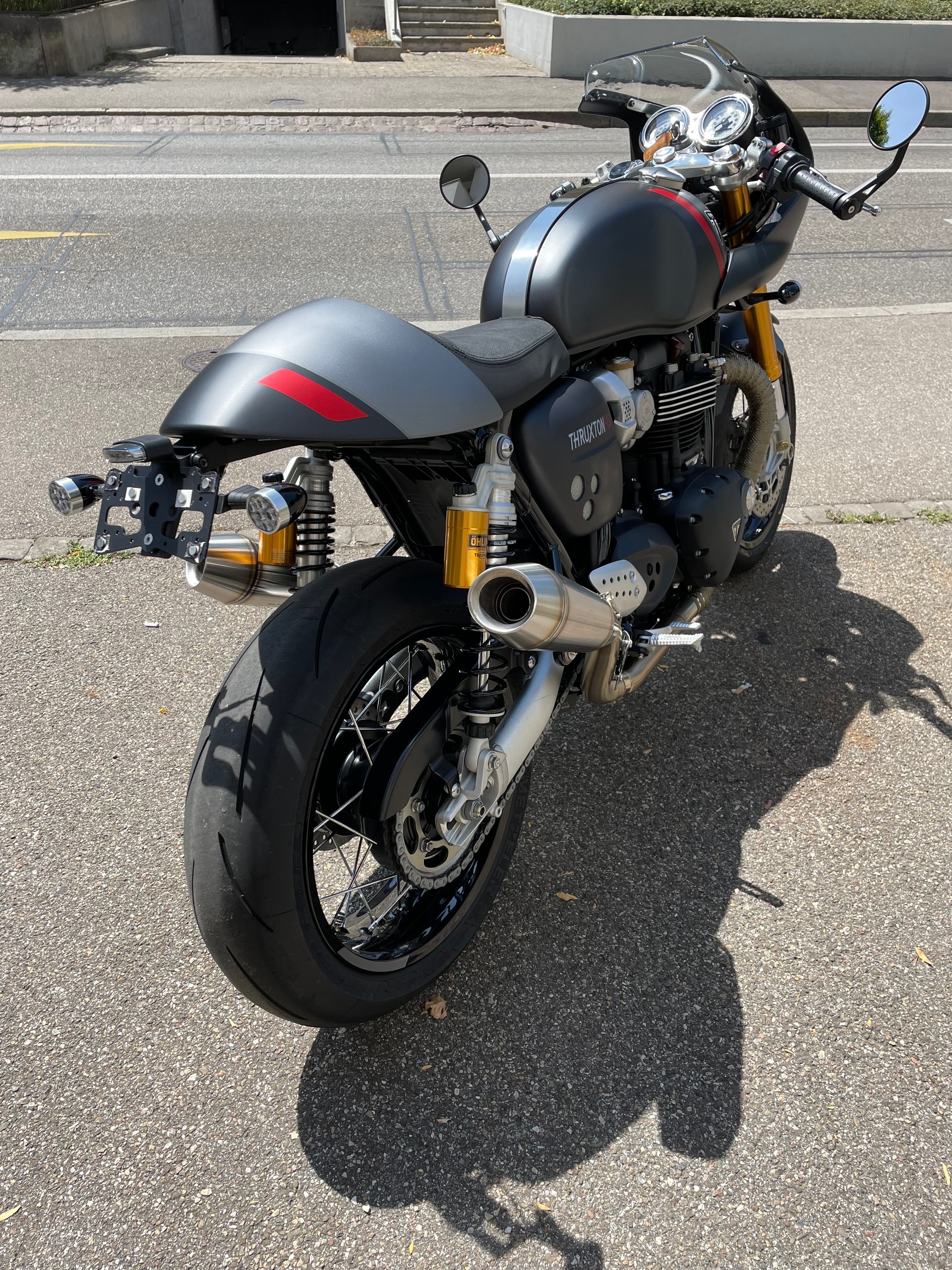 TRIUMPH Thruxton 1200 i RS Special Edition-image-3