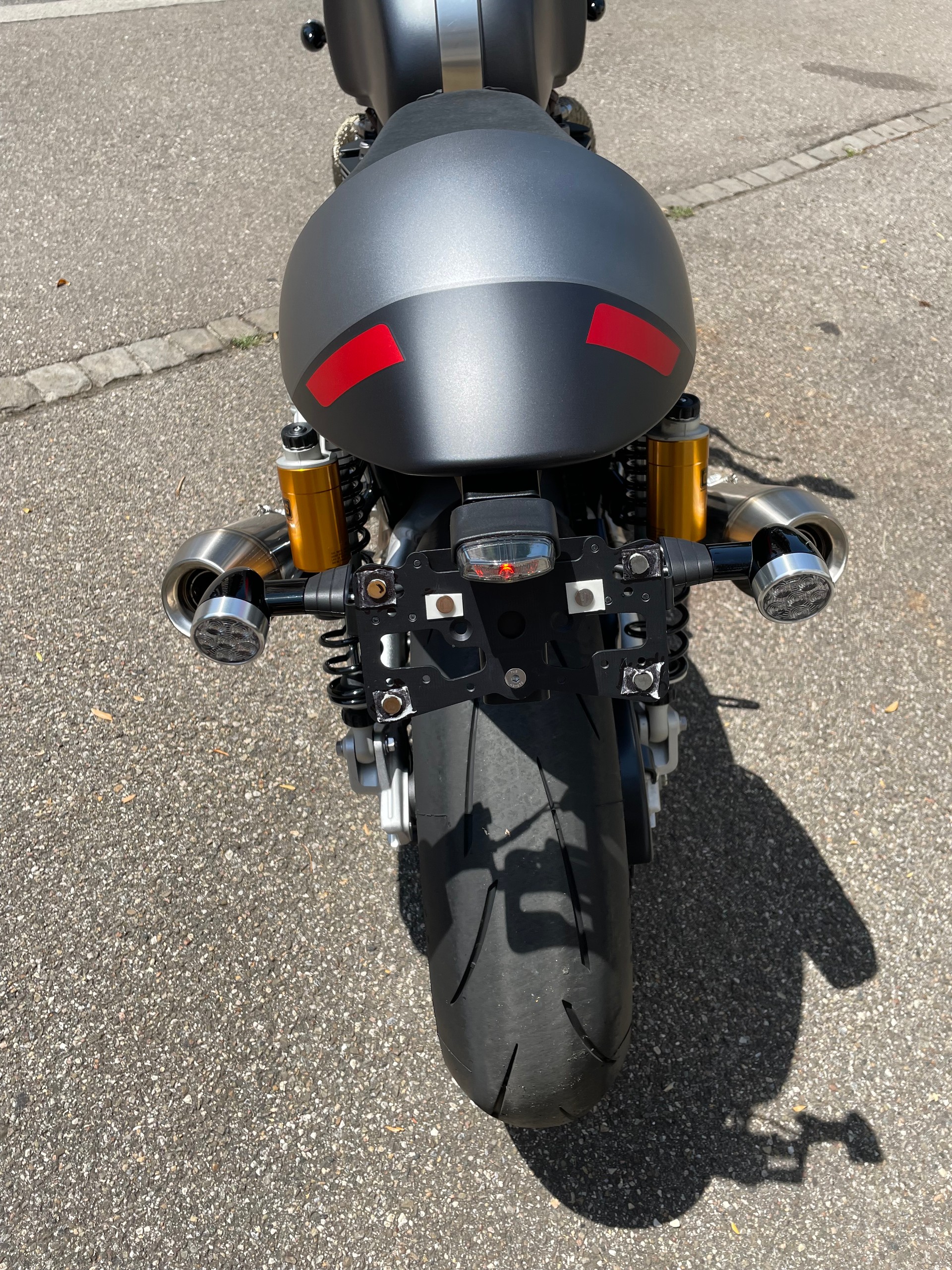 TRIUMPH Thruxton 1200 i RS Special Edition-image-5
