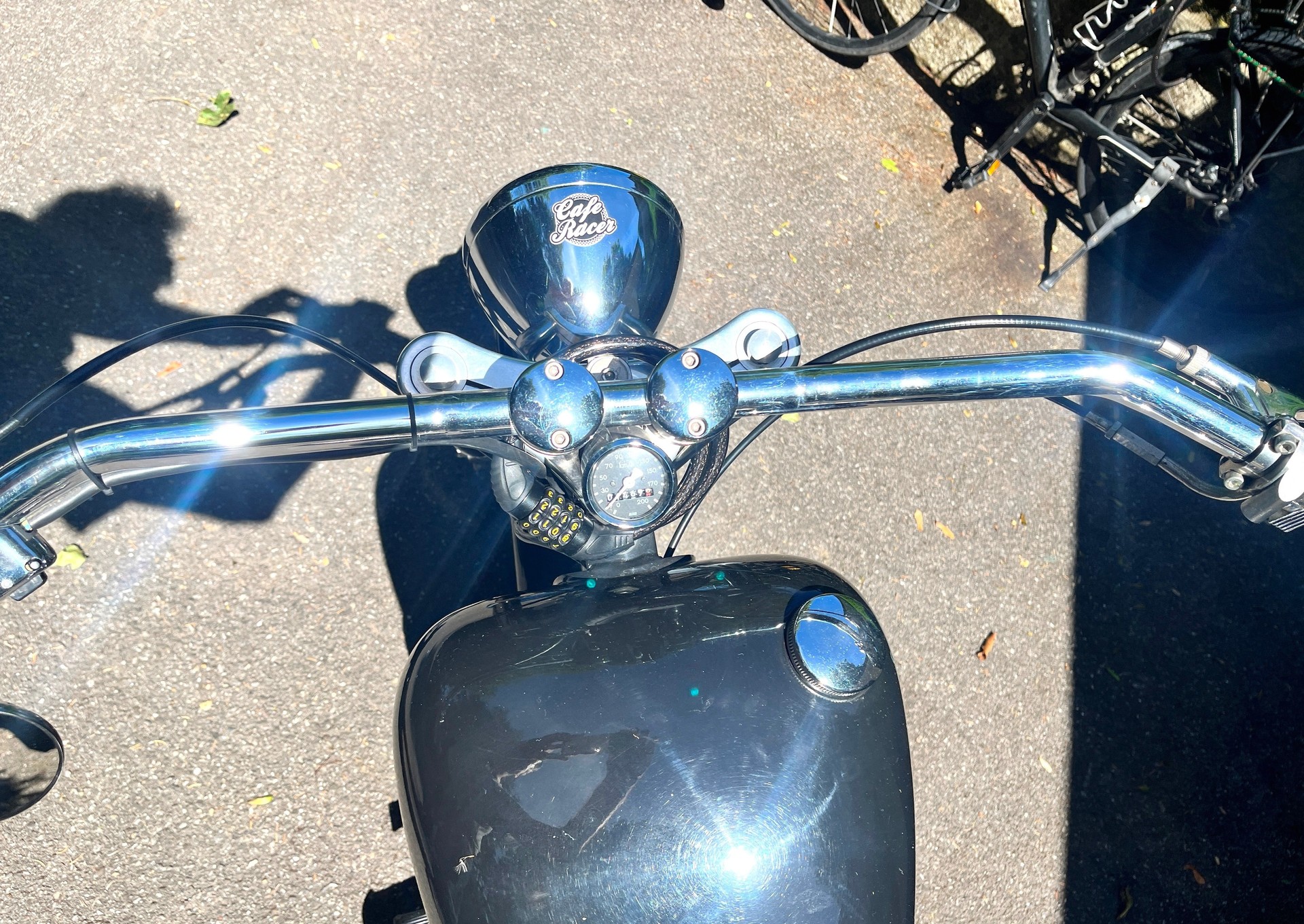 TRIUMPH 6T-image-5