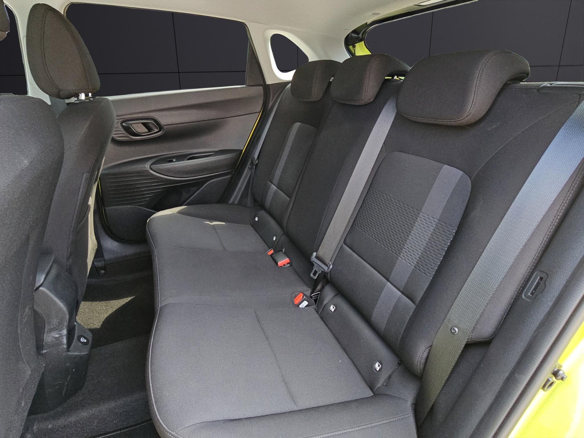 HYUNDAI i20 1.0 T-GDi Amplia-image-10