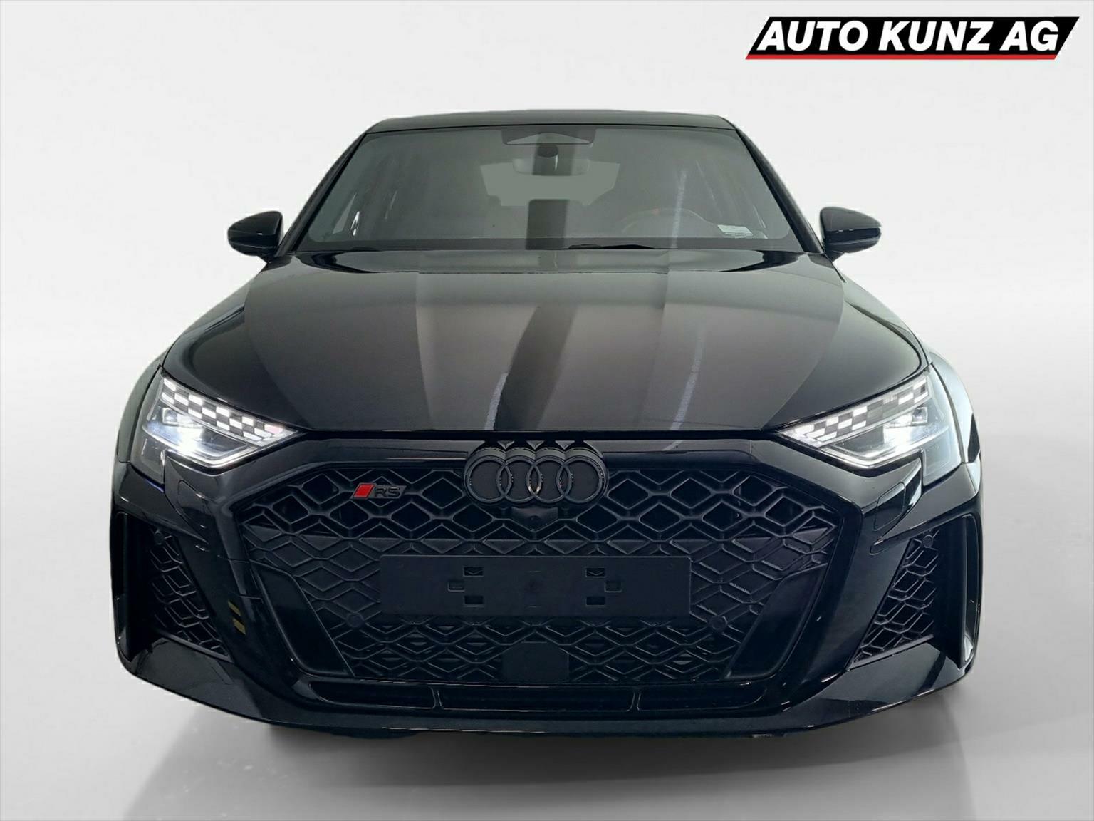 AUDI RS3 Sportback 2.5 TSI quattro S-tronic-showroom-element-3