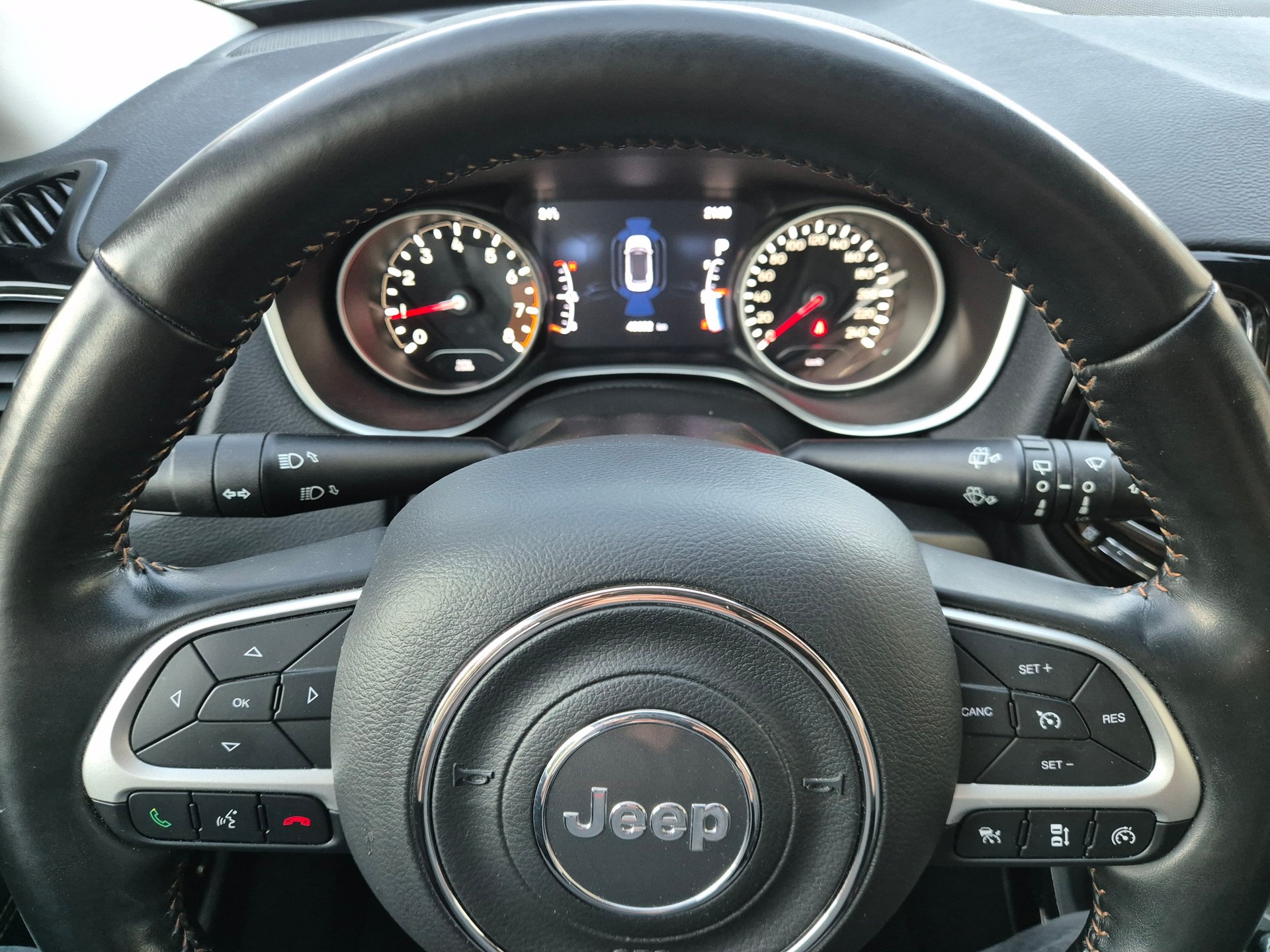 JEEP Compass 1.4 Turbo Limited AWD 9ATX-image-19