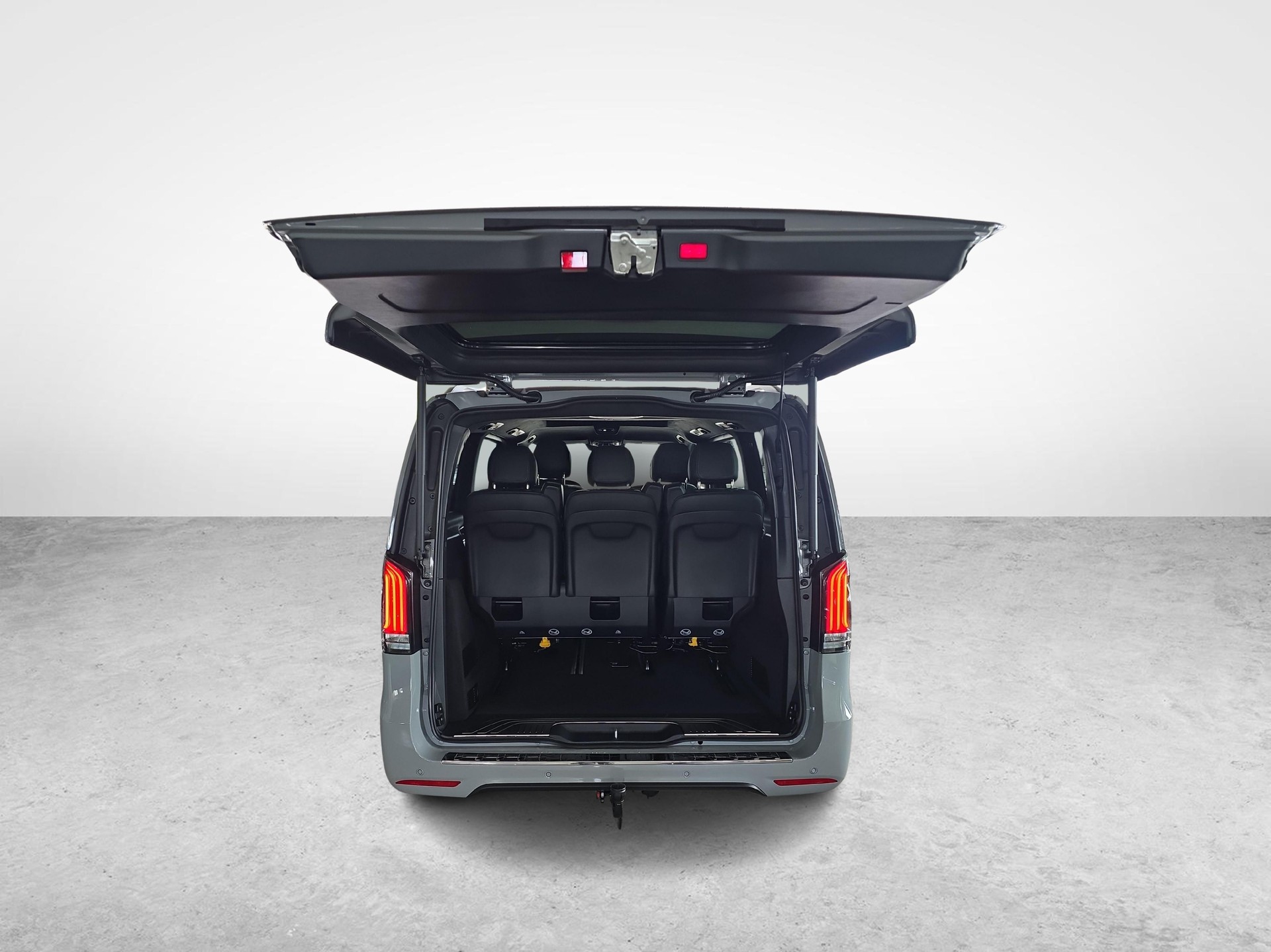 MERCEDES-BENZ V 300 d Excl. Swiss Ed. lang 4MATIC Van-image-13
