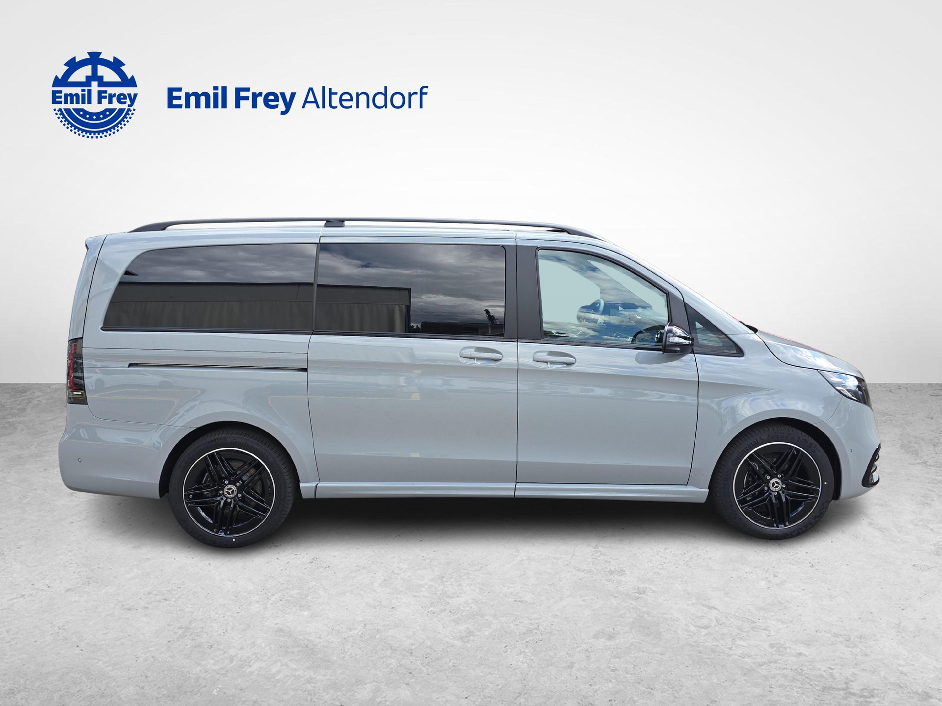 MERCEDES-BENZ V 300 d Excl. Swiss Ed. lang 4MATIC Van-image-5
