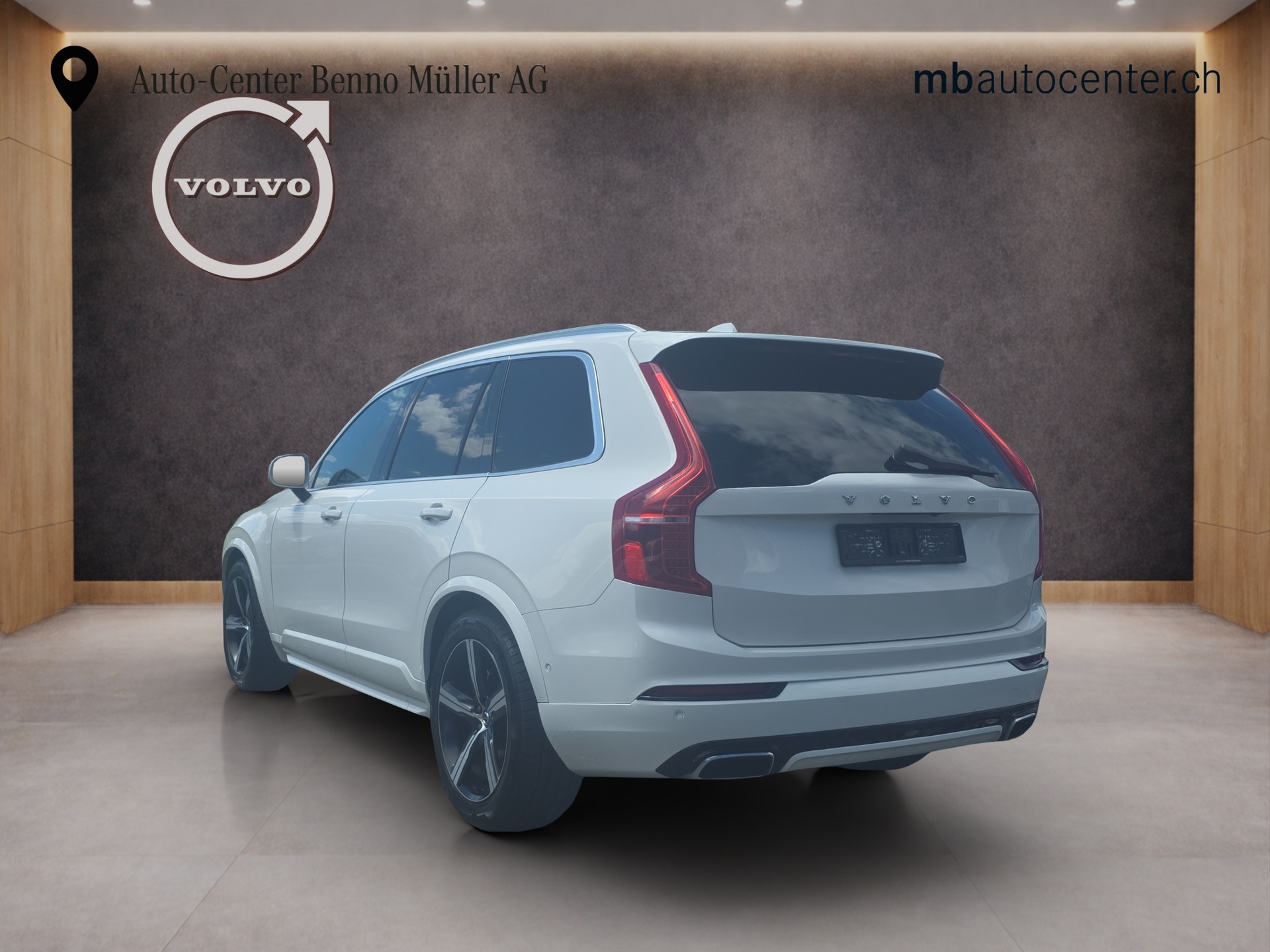 VOLVO XC90 2.0 D5 R-Design 5P. AWD-showroom-element-2