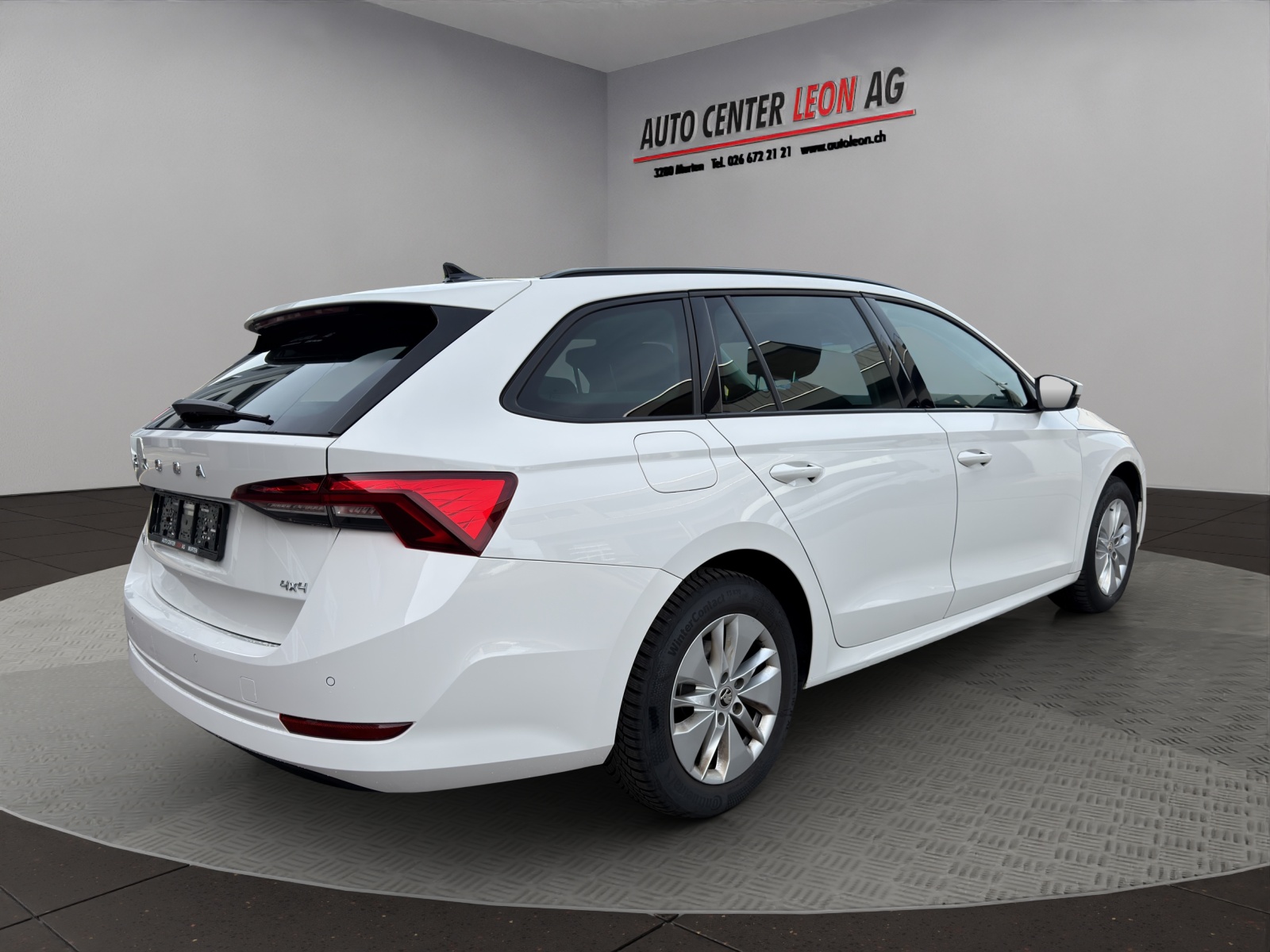 SKODA Octavia Combi 2.0 TDI DSG Ambition 4x4-image-5