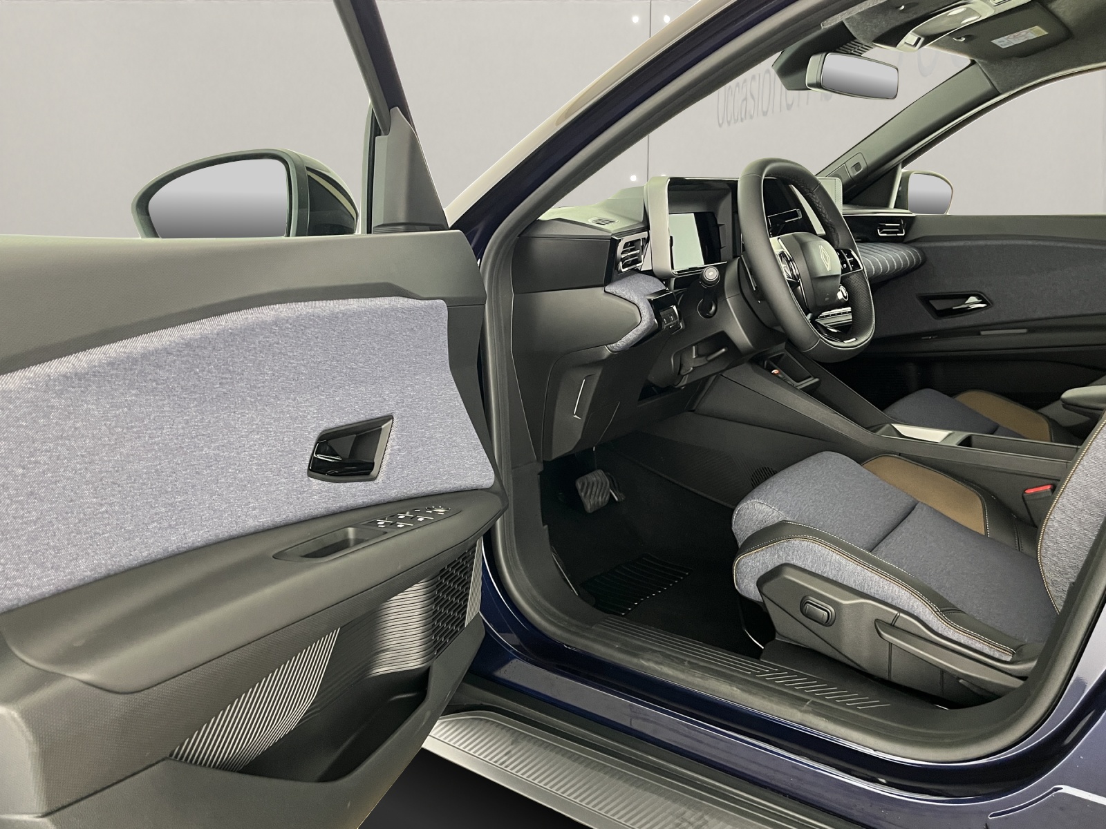 RENAULT R5 E-Tech Comfort Range techno-image-6