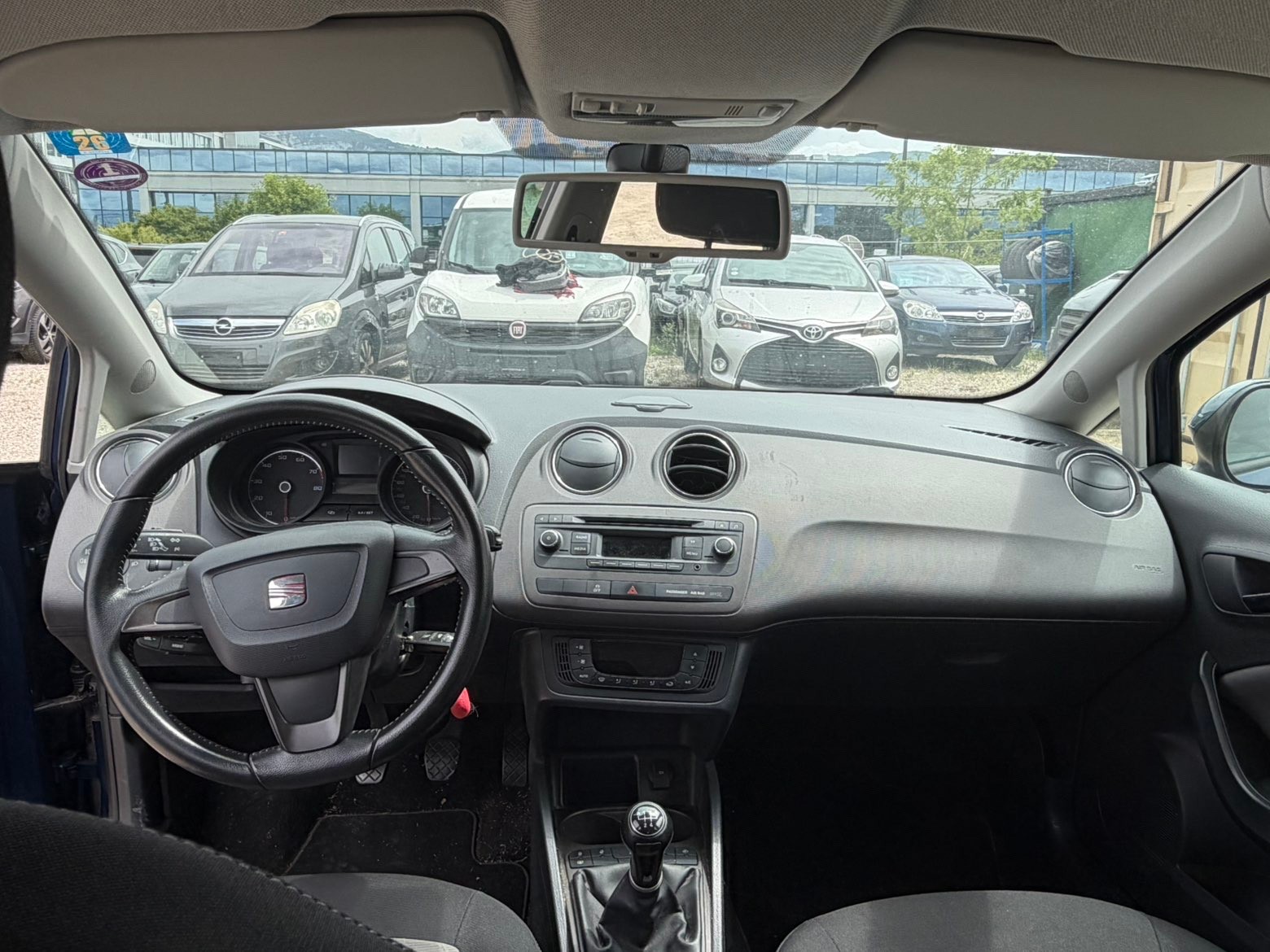 SEAT Ibiza ST 1.2 TSI Style Stopp-Start-image-11