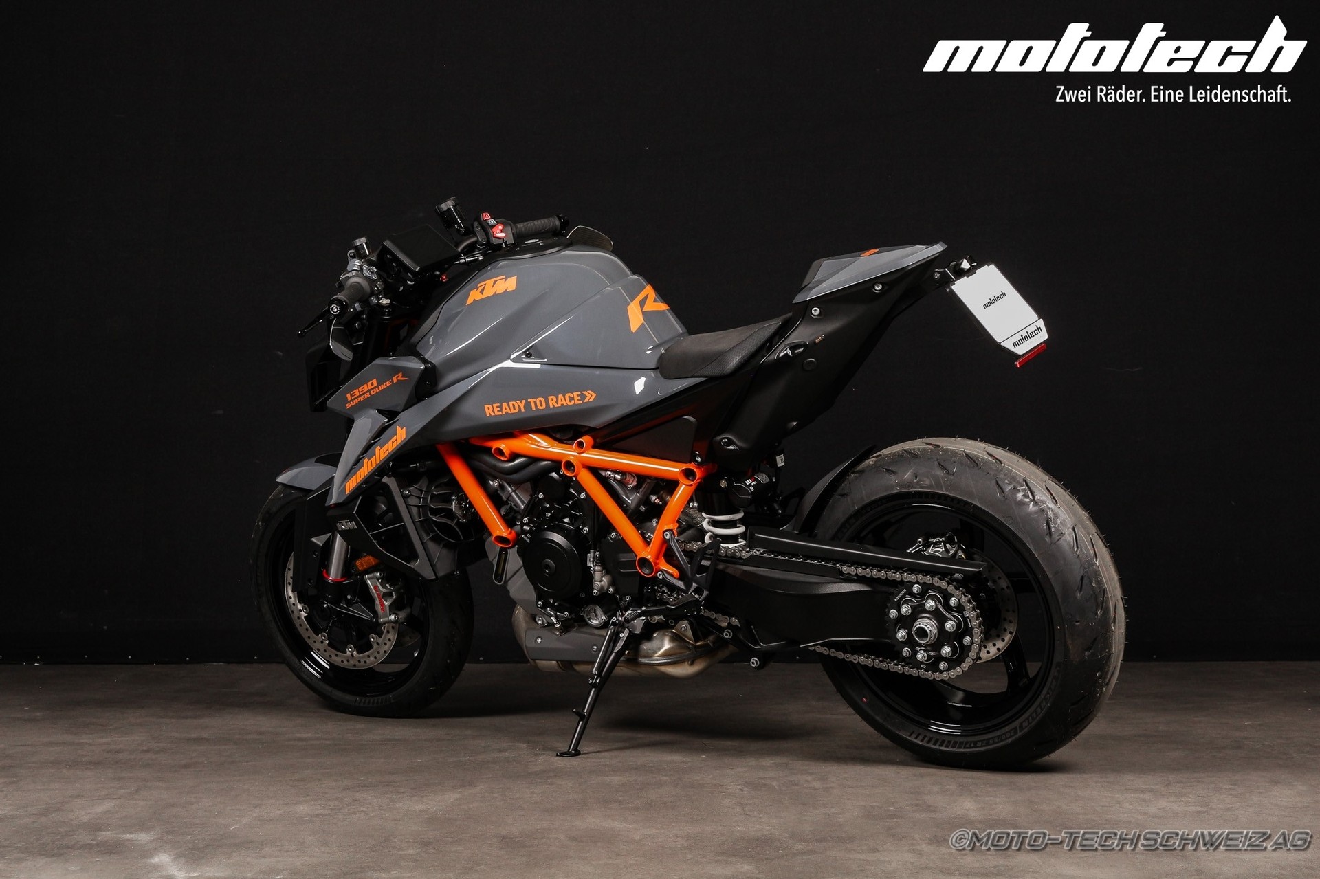 KTM 1390 Super Duke R-image-2