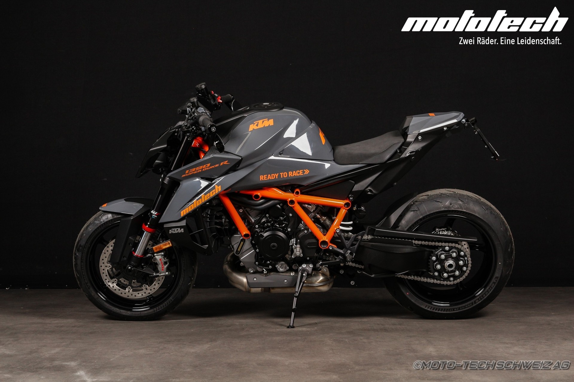 KTM 1390 Super Duke R-image-3