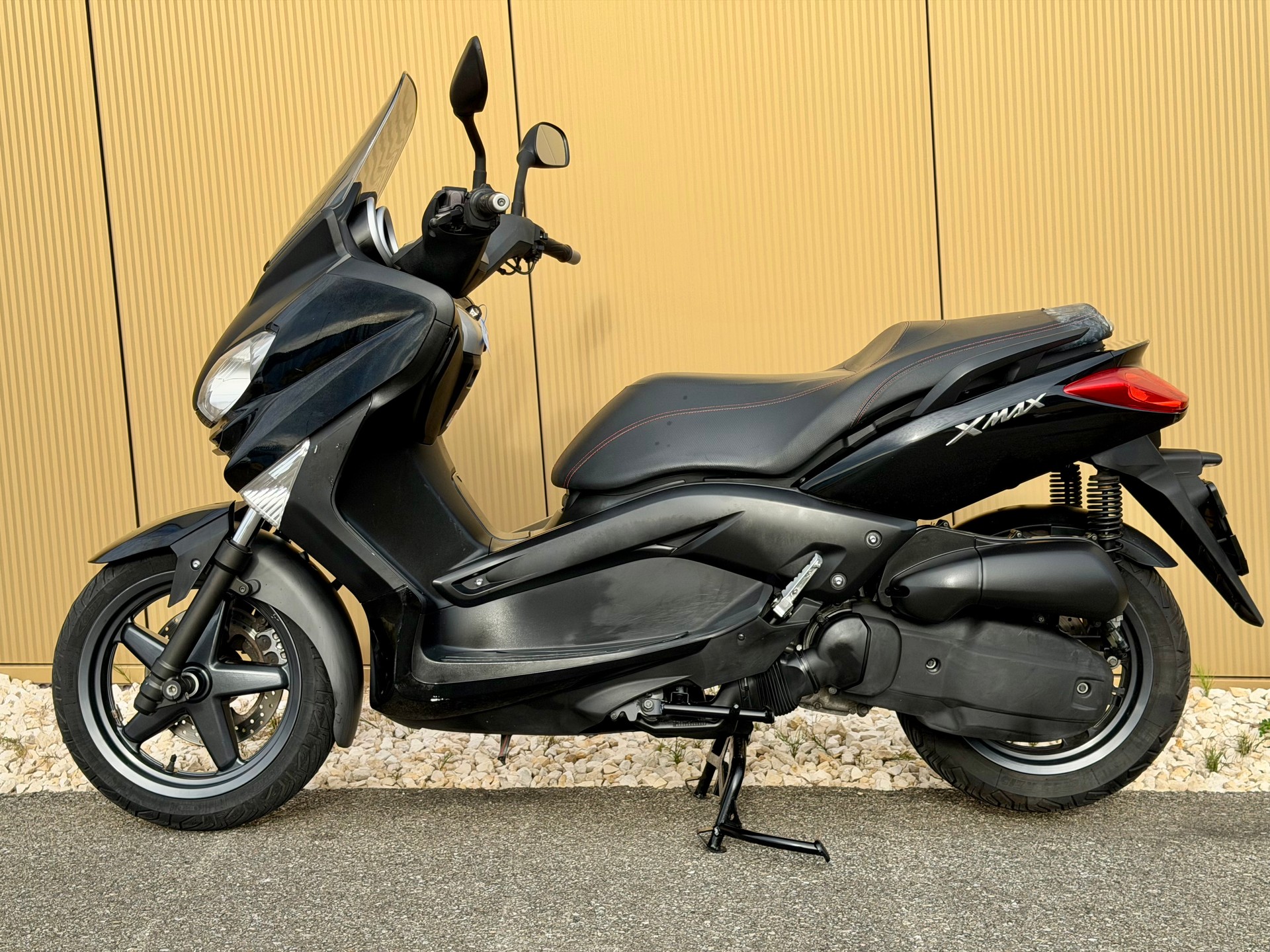 YAMAHA X-Max YP 125 R-image-10