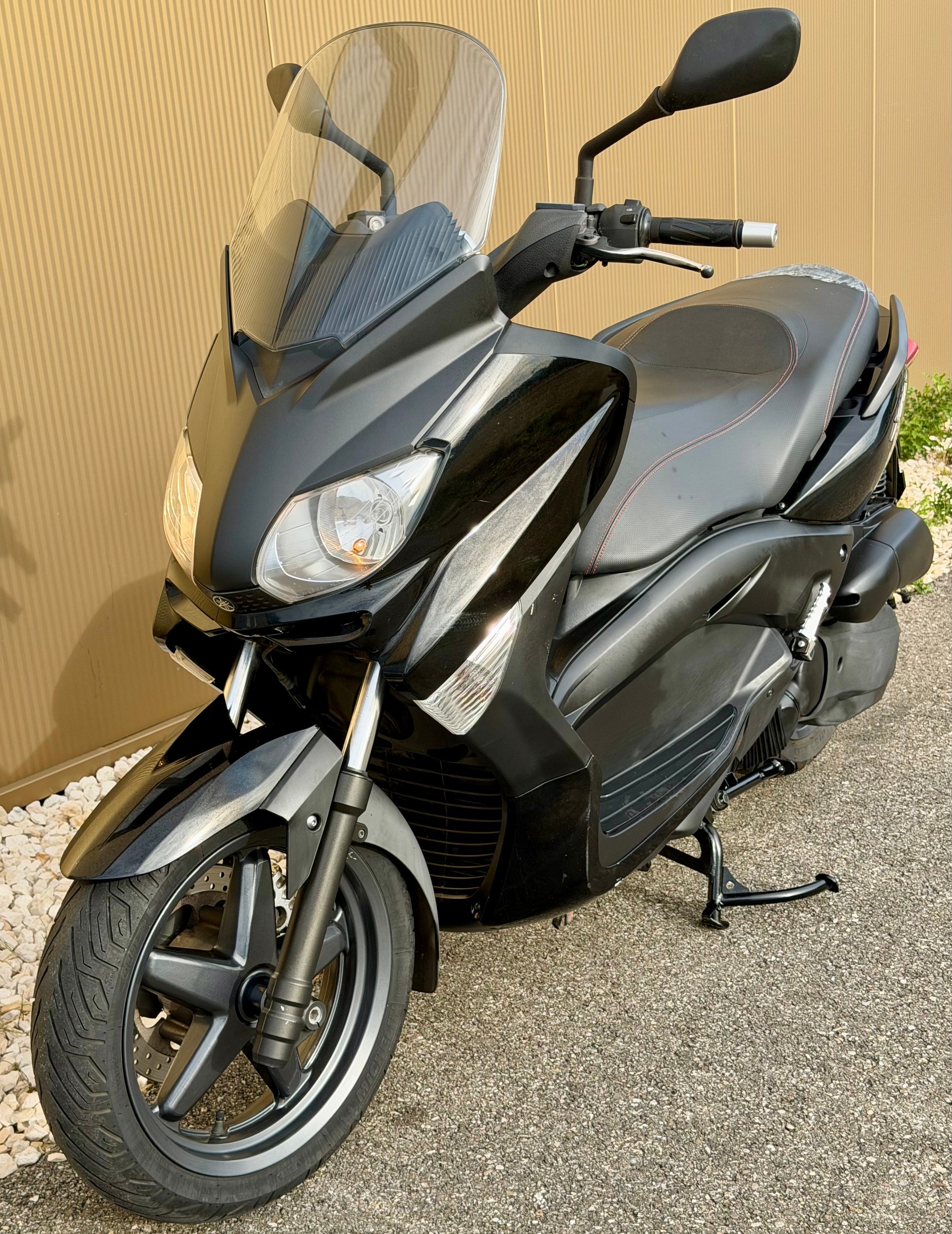 YAMAHA X-Max YP 125 R-image-7