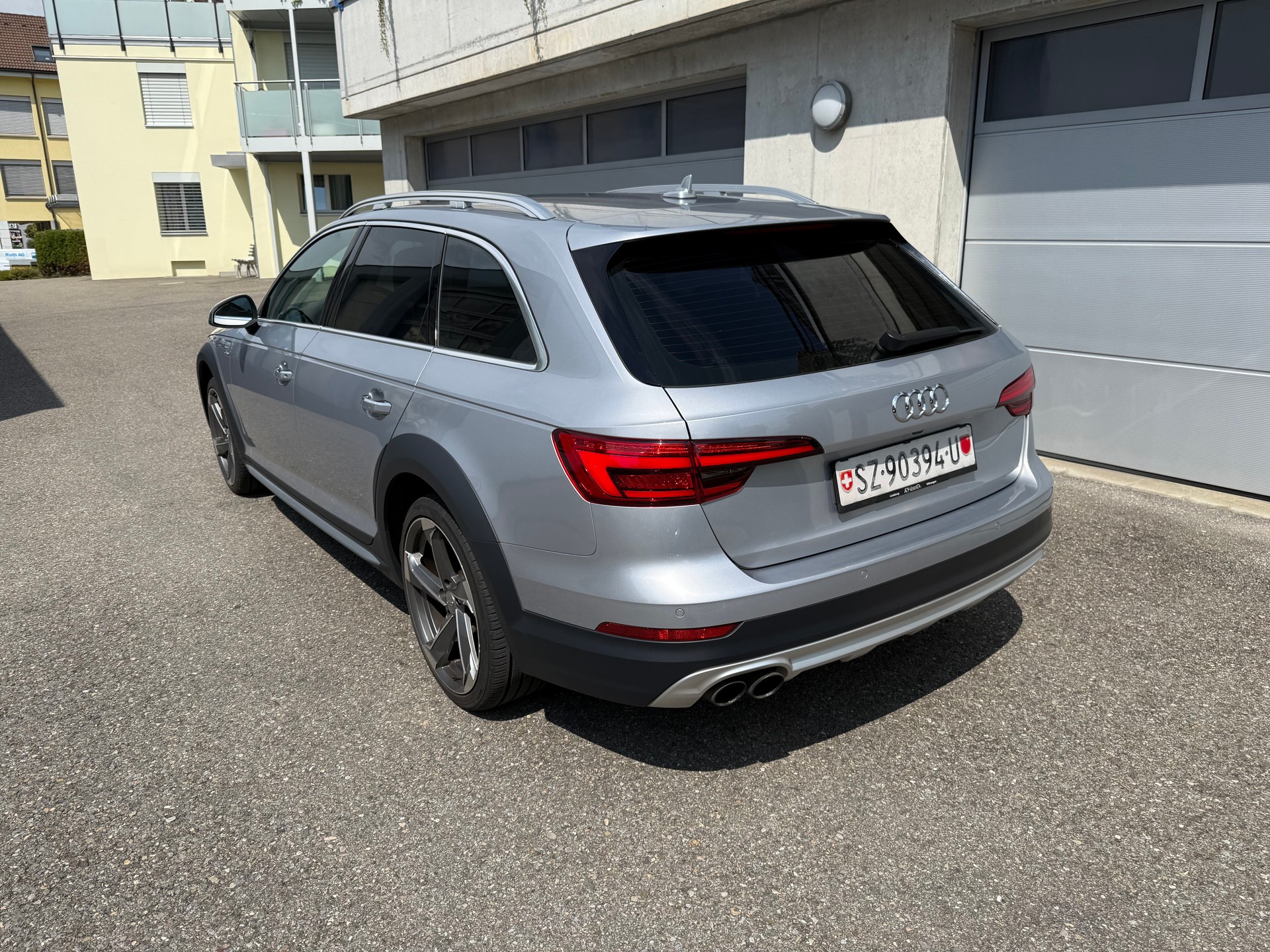 AUDI A4 allroad 3.0 TDI quattro S-tronic-image-5