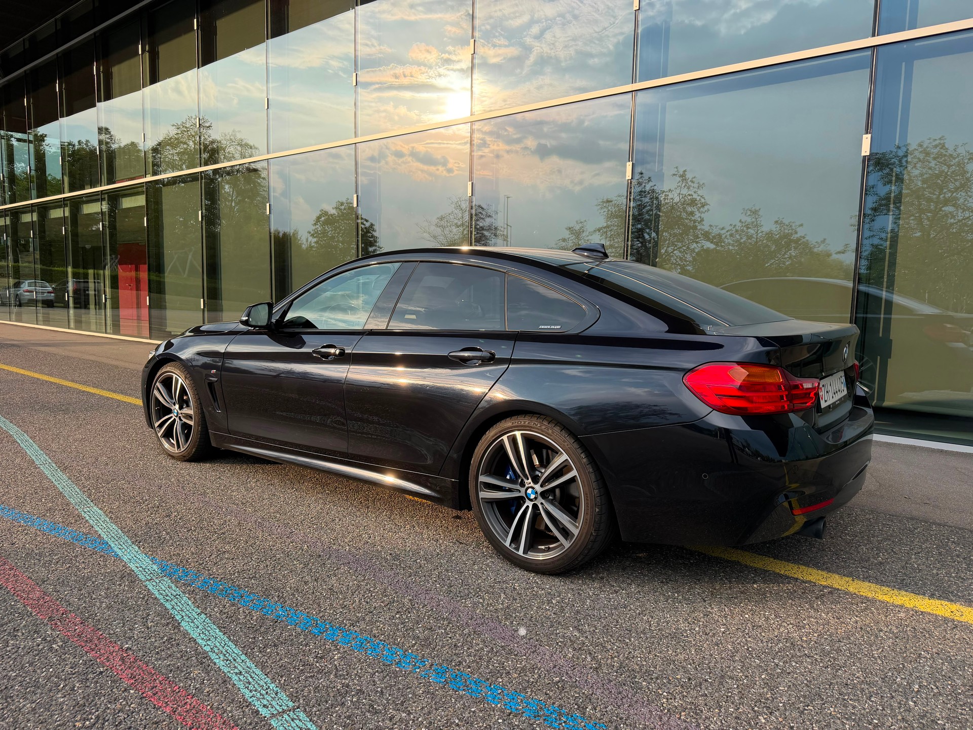 BMW 435i xDrive-image-4