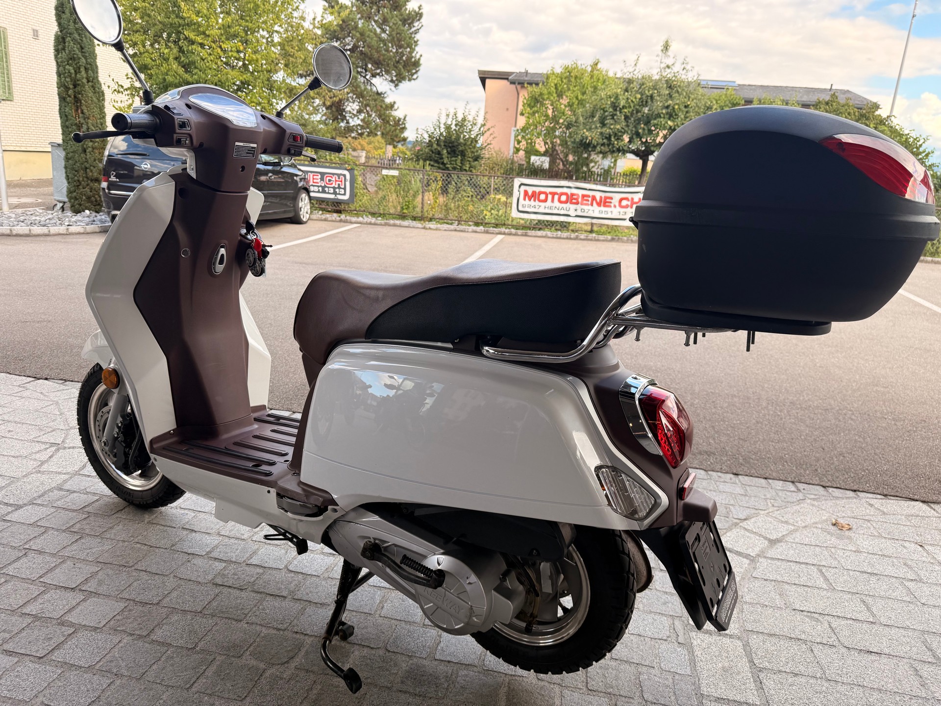 VENGO Zahara 125i-image-5