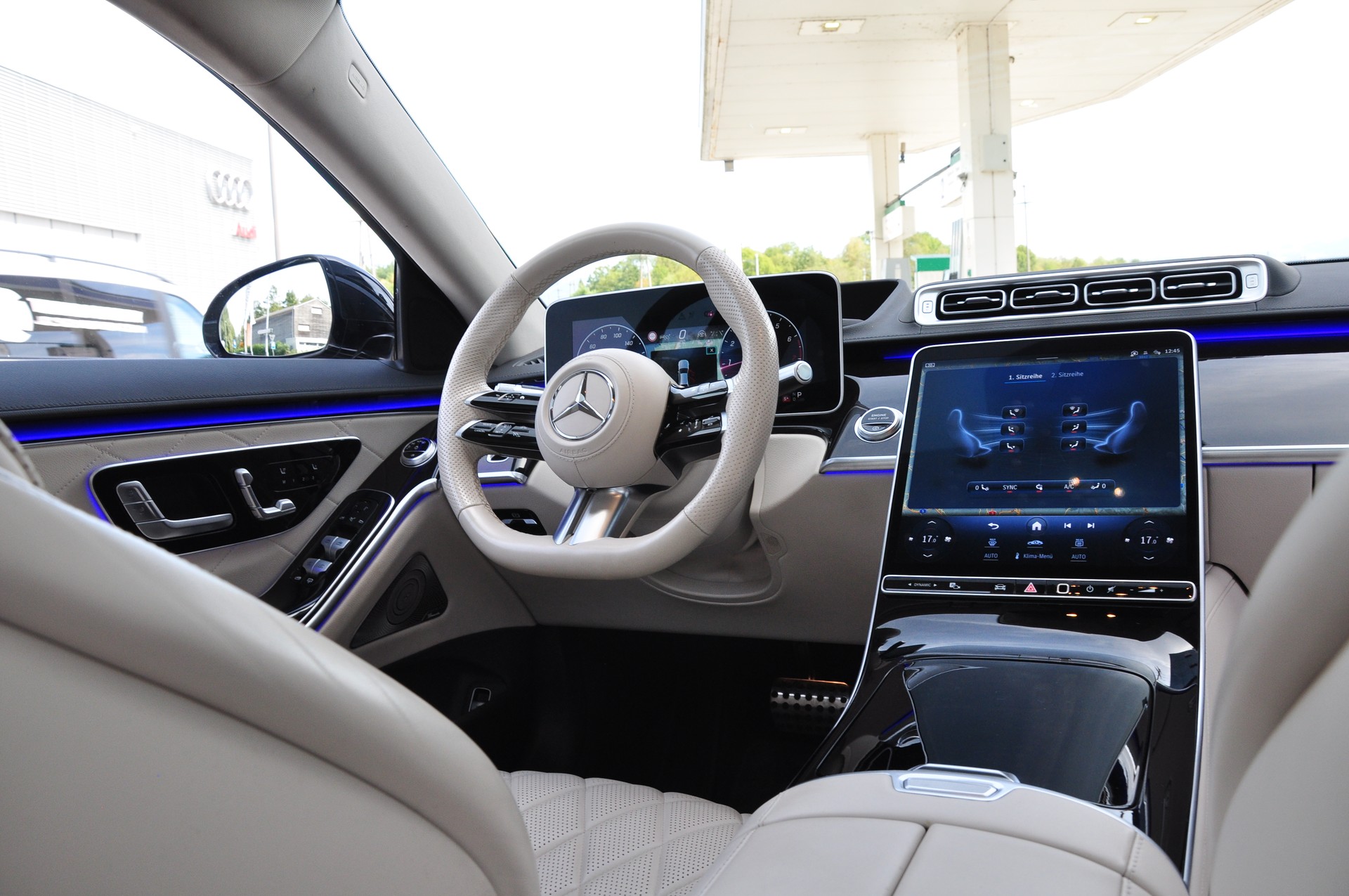 MERCEDES-BENZ S 580 L 4Matic AMG Line 9G-Tronic-image-16