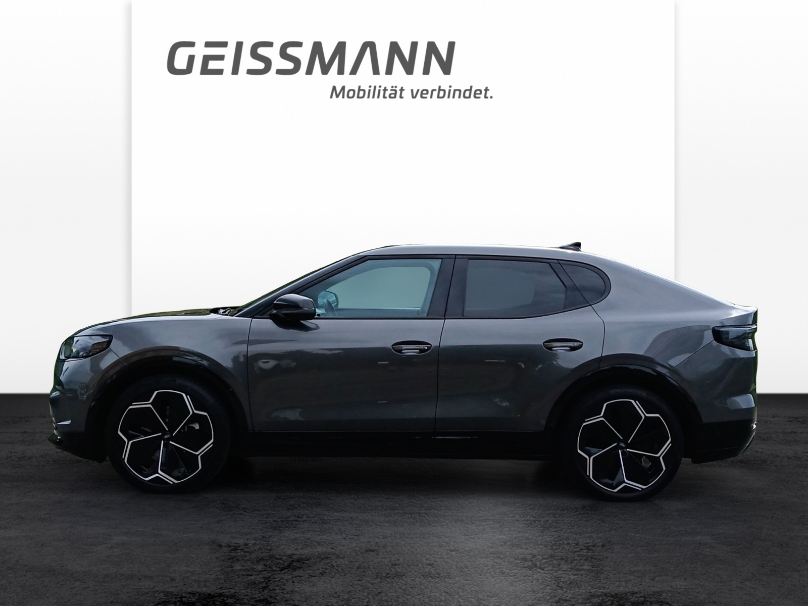 FORD Capri Extended Range Premium AWD 340 PS-showroom-element-1