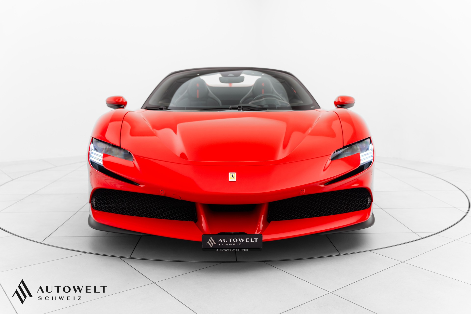 FERRARI SF90 Spider-image-9