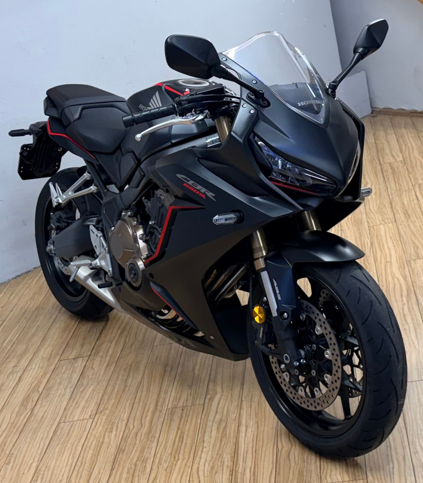 HONDA CBR 650 R ABS-image-0