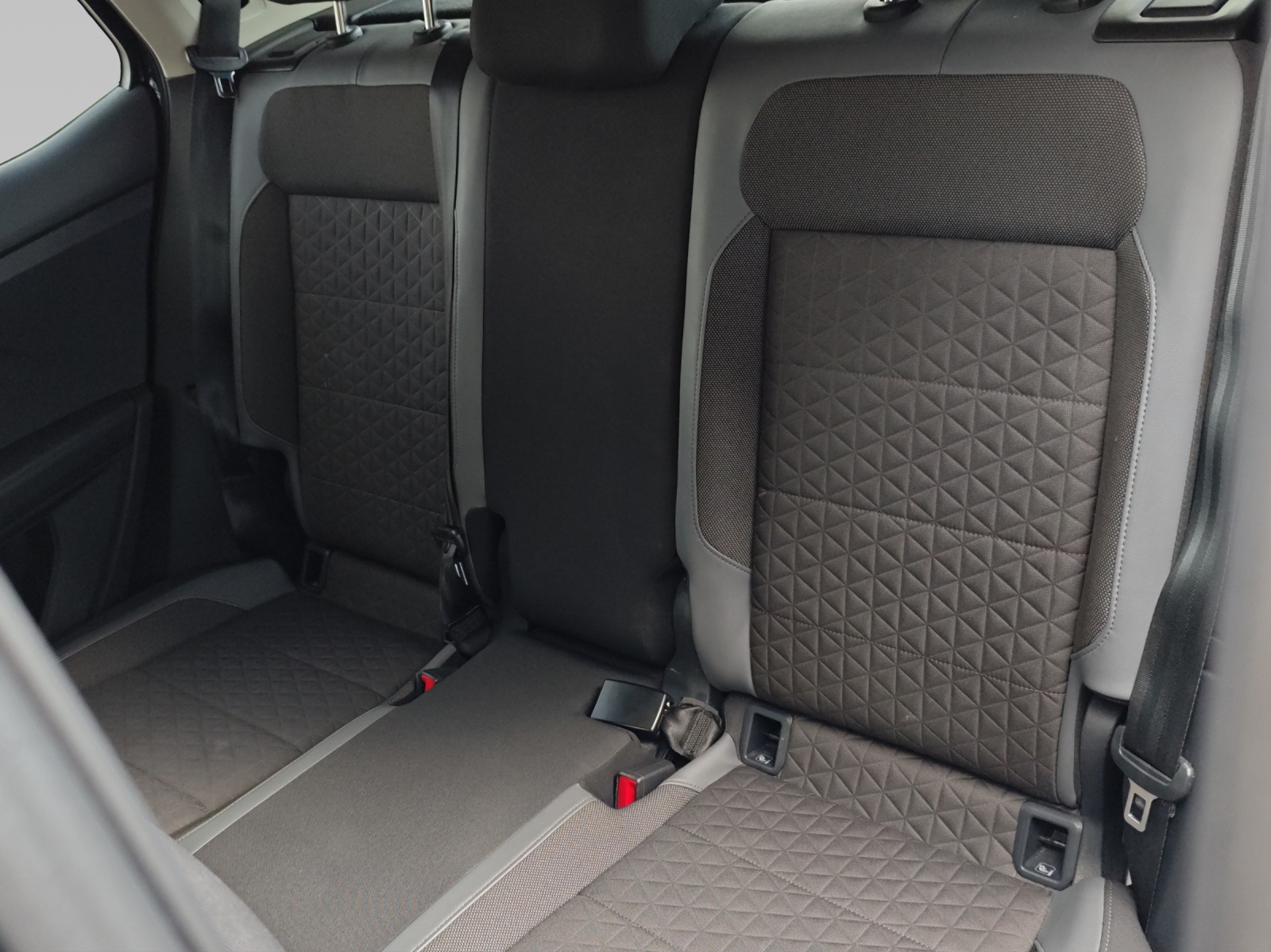 VW T-Cross 1.0 TSI Style DSG-image-10