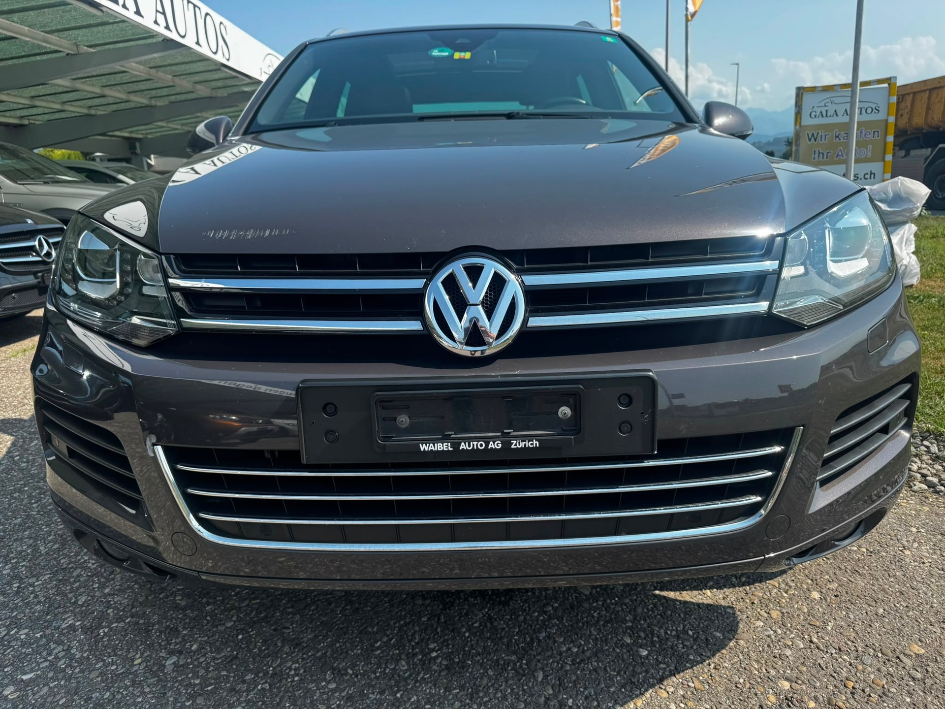 VW Touareg 3.0 TDI BlueMotion Technology Tiptronic-image-1