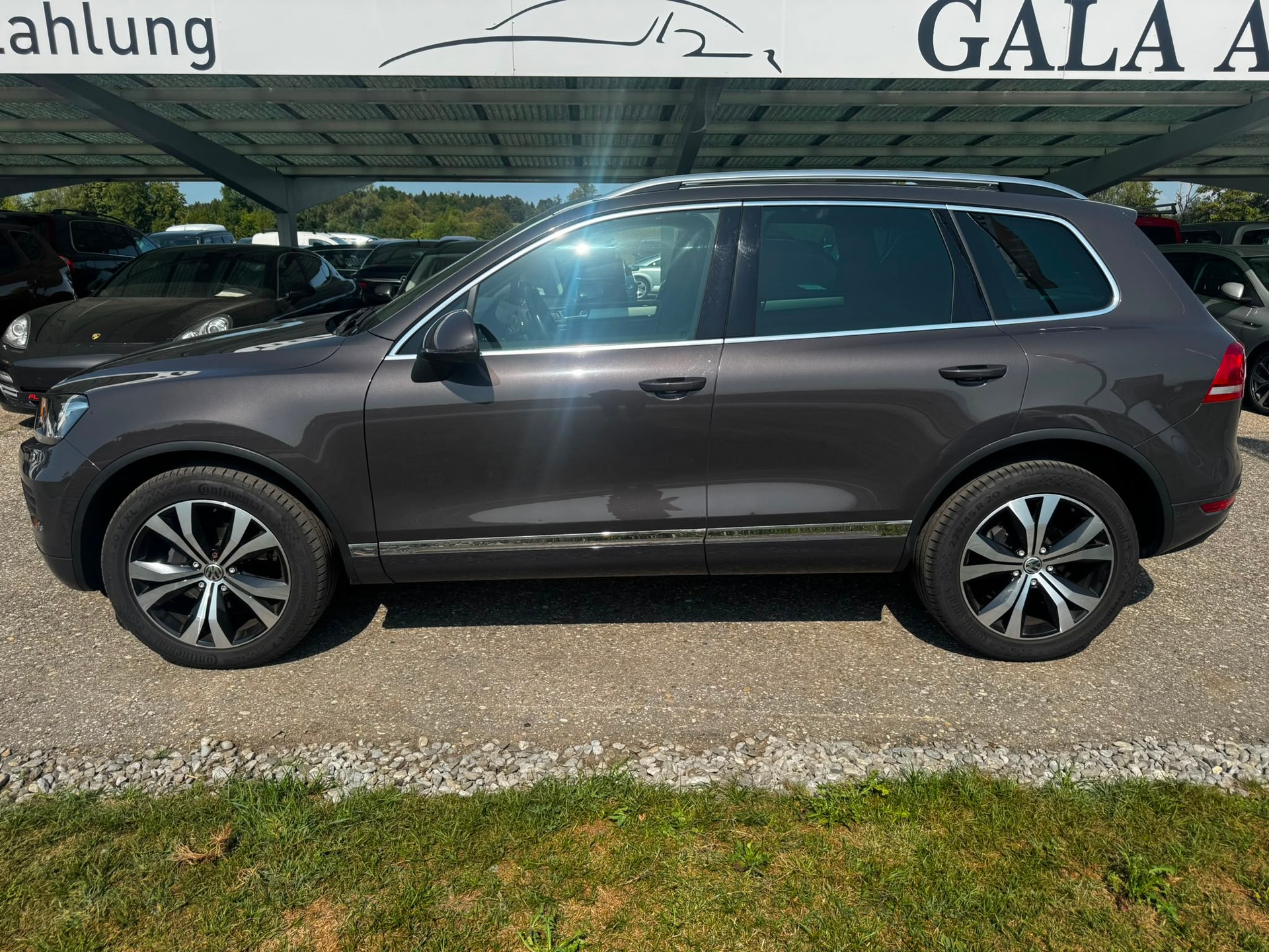 VW Touareg 3.0 TDI BlueMotion Technology Tiptronic-image-7