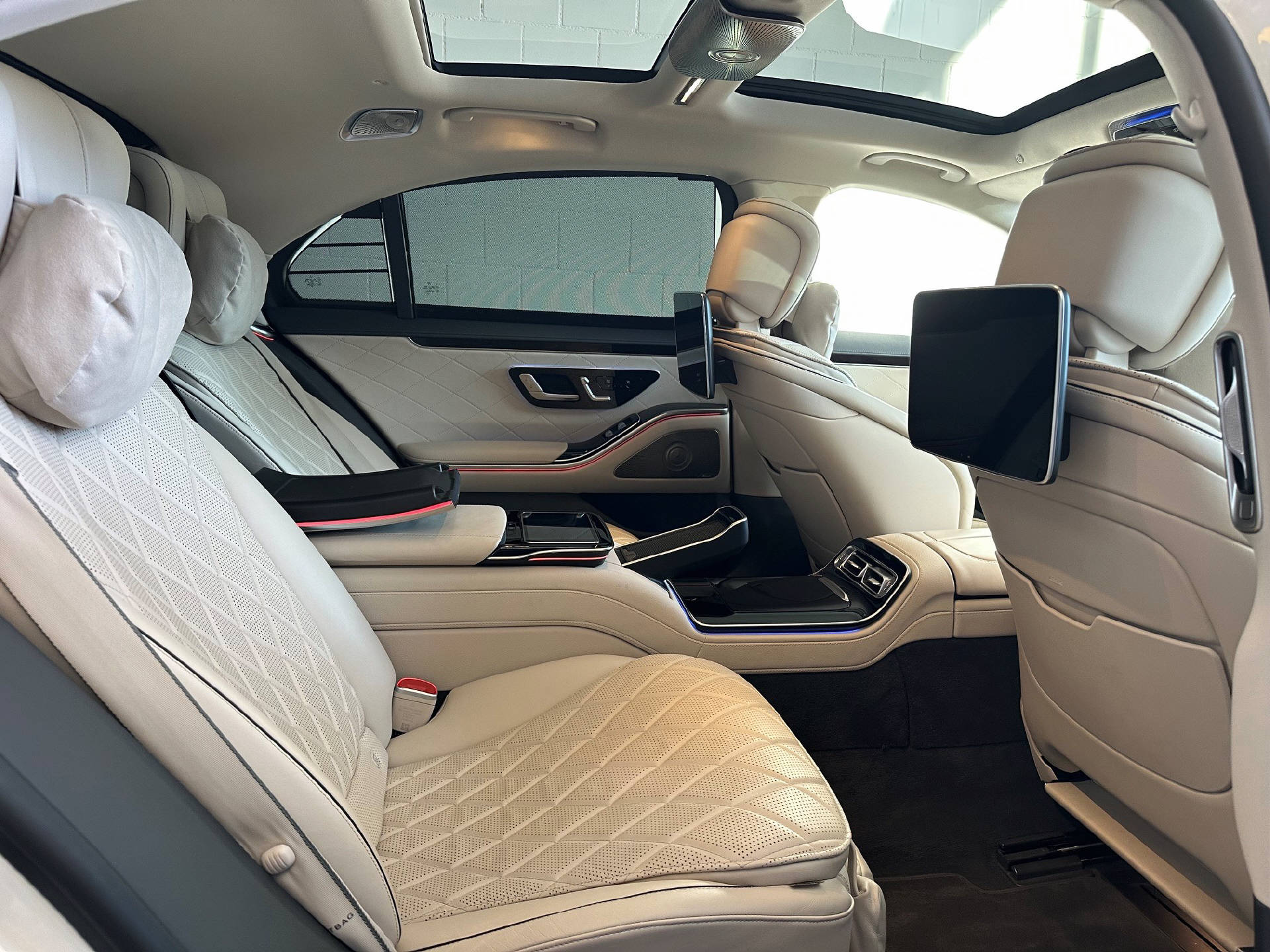 MERCEDES-BENZ S 400 d AMG Line 4matic-image-9