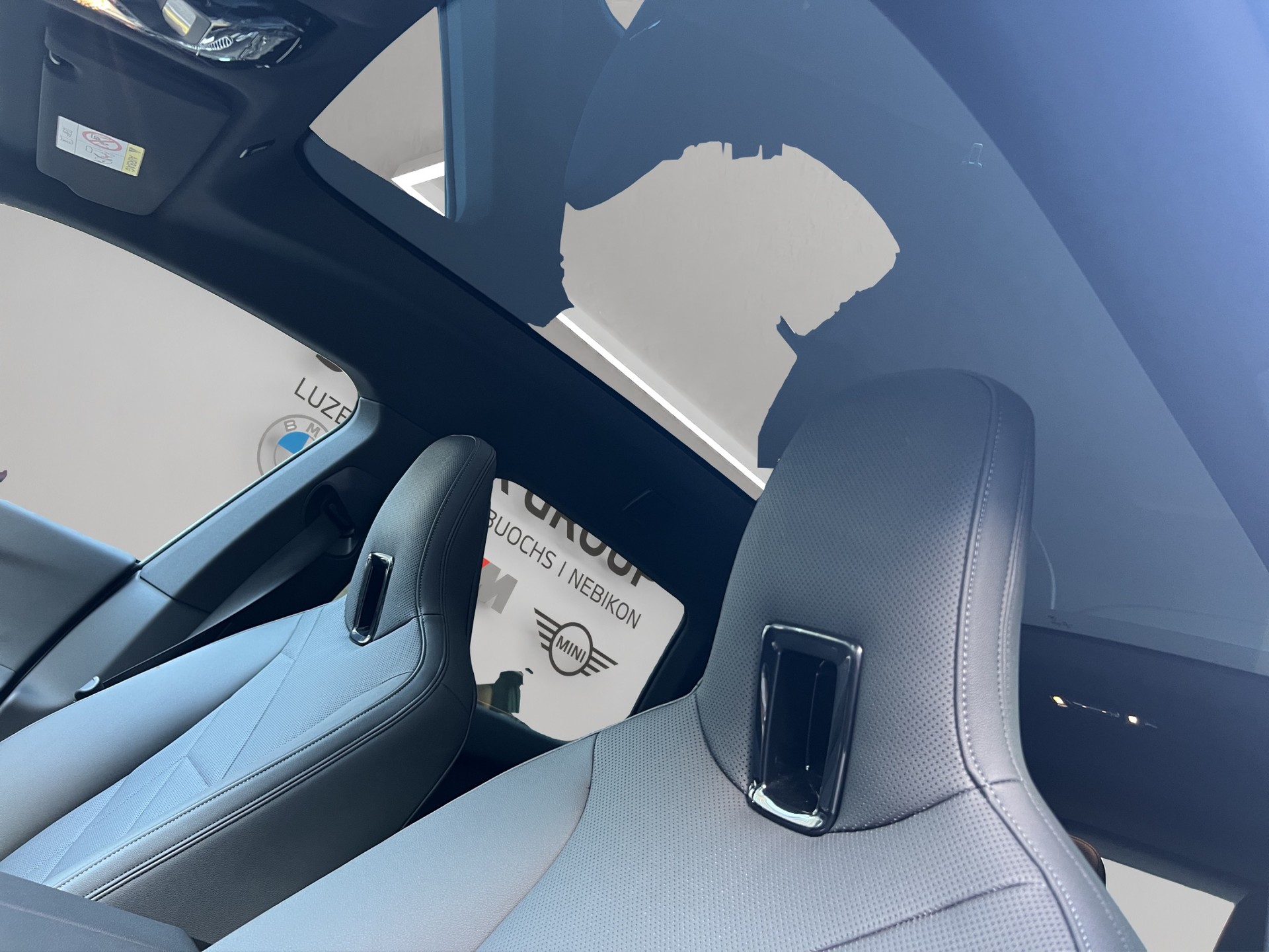 BMW iX xDrive40-image-13