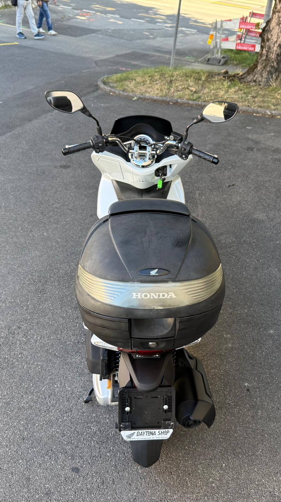 HONDA PCX 125 i-image-8