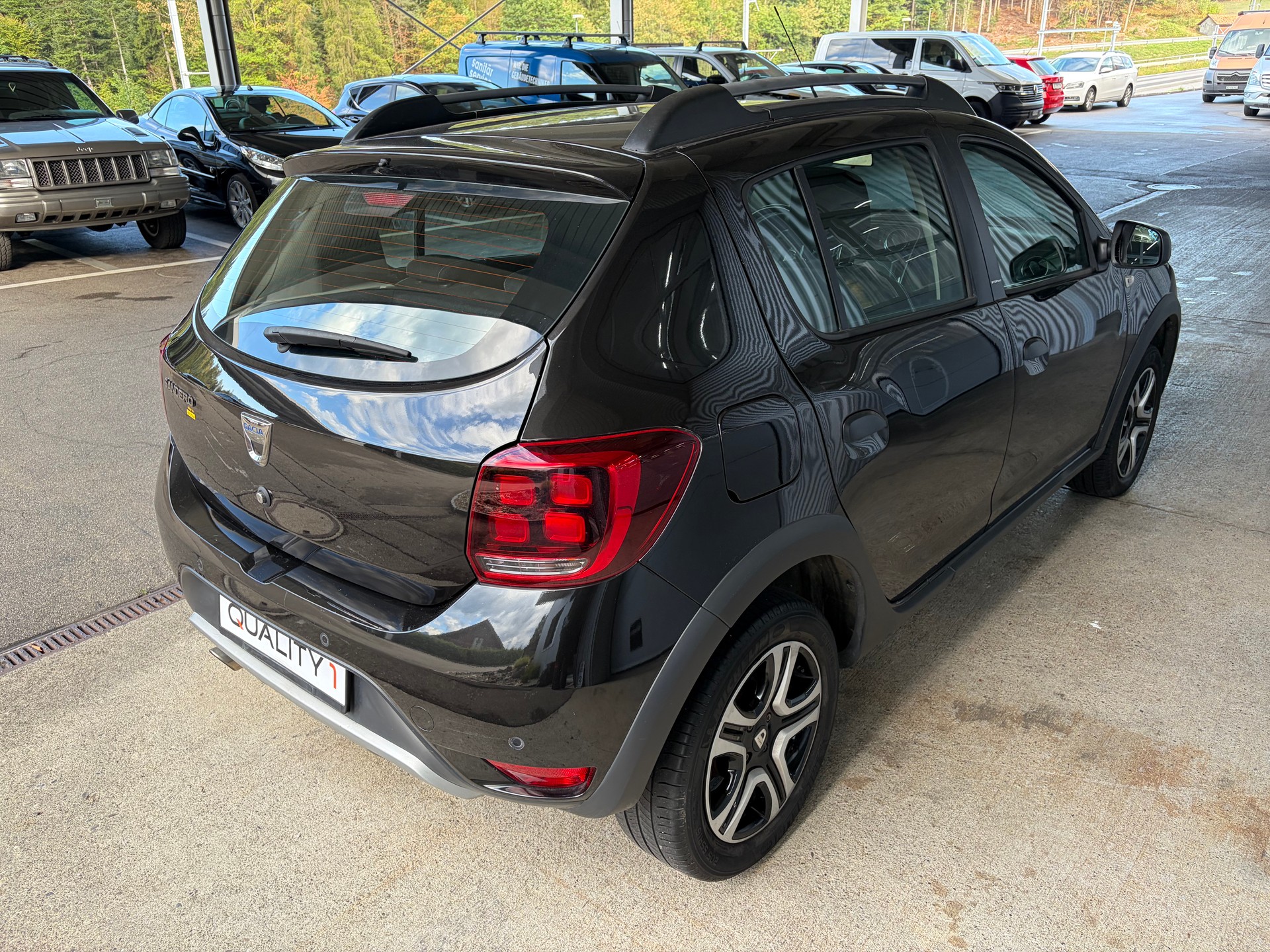 DACIA Sandero TCe 90 Stepway Unlimited 2-showroom-element-3