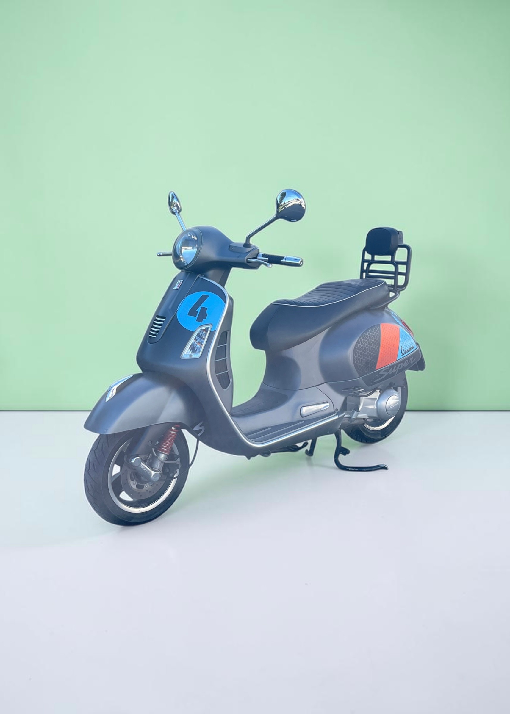 PIAGGIO Vespa GTS Super 300 i.e Sport-image-2
