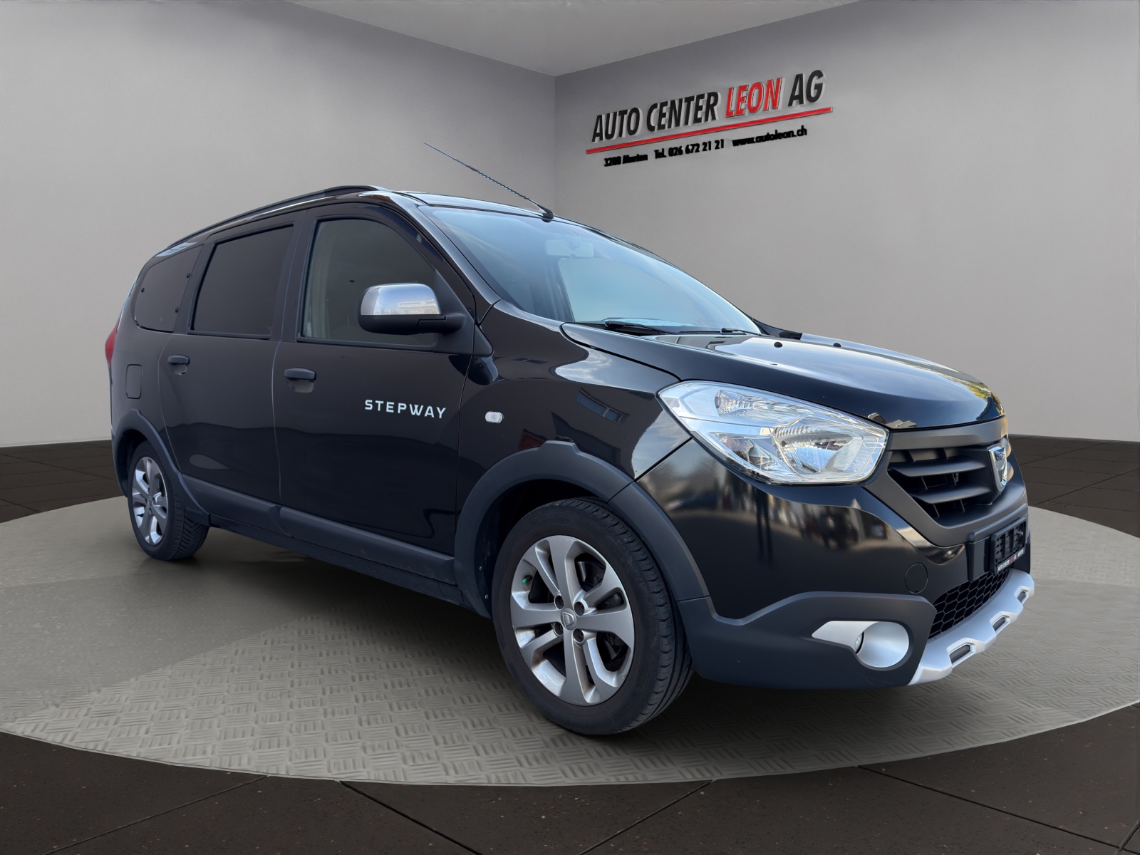 DACIA Lodgy 1.2 T Stepway 7PL-image-7