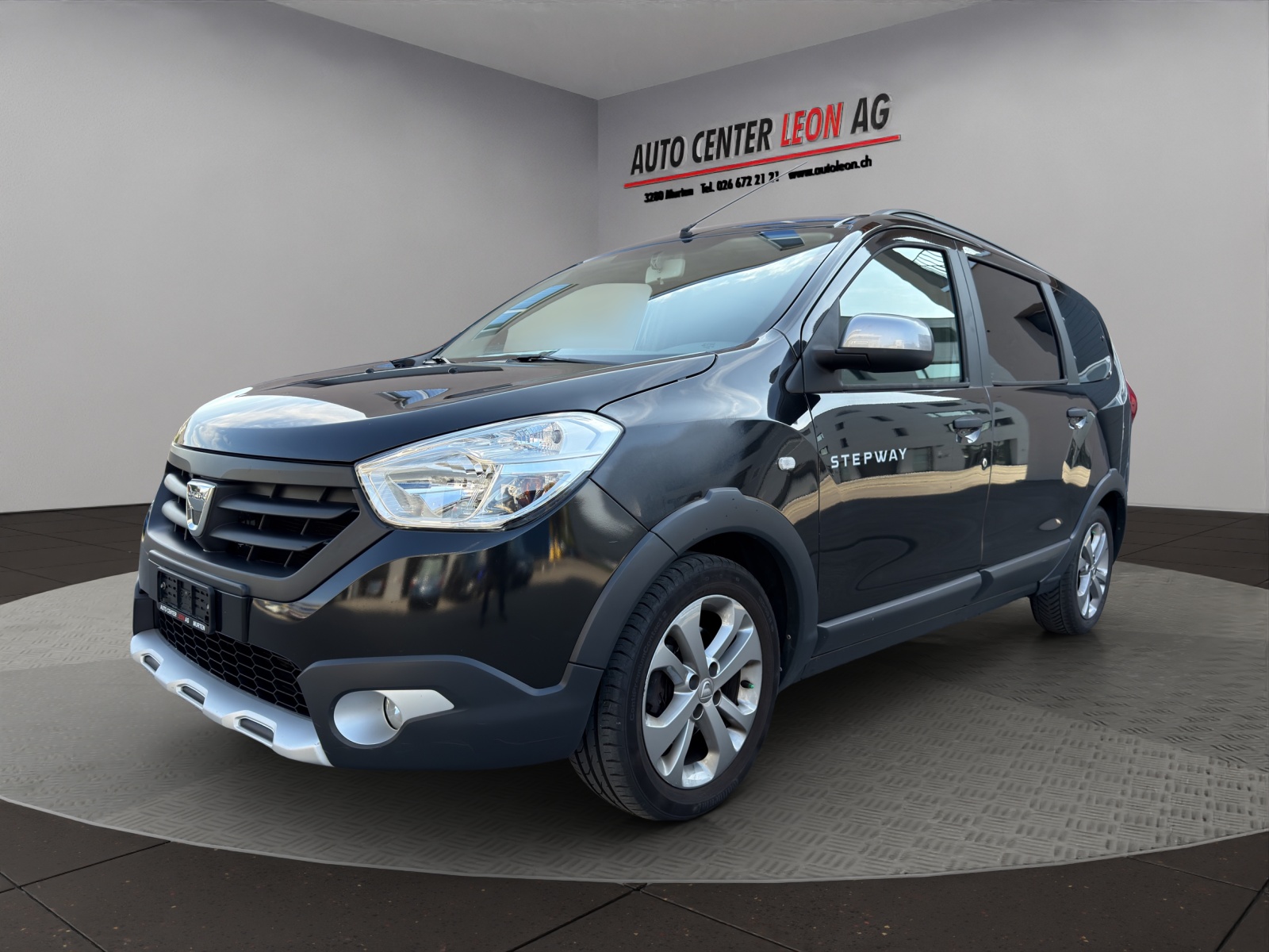 DACIA Lodgy 1.2 T Stepway 7PL-showroom-element-1