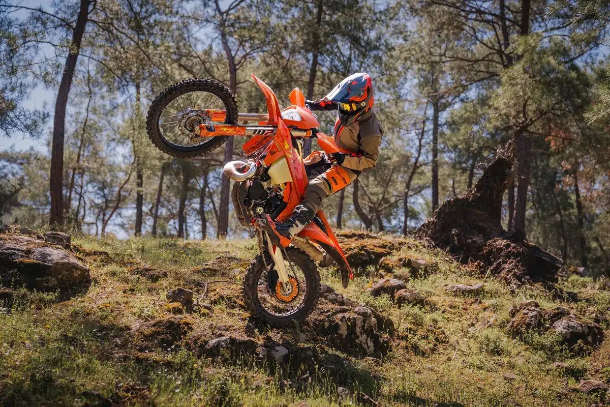 KTM EXC Six Day 2025-showroom-element-2