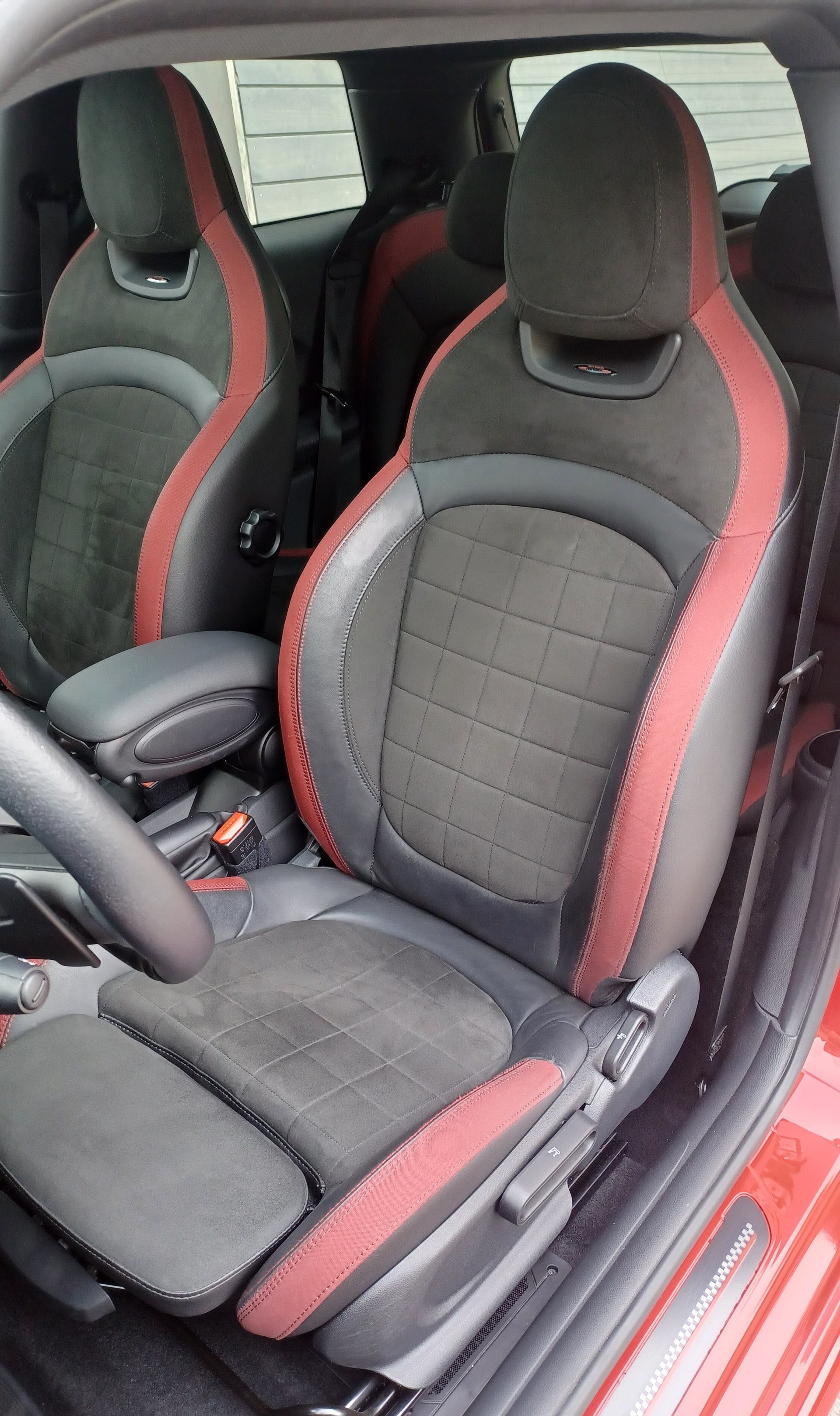 MINI Mini Cooper John Mini Cooper Works Steptronic-image-13