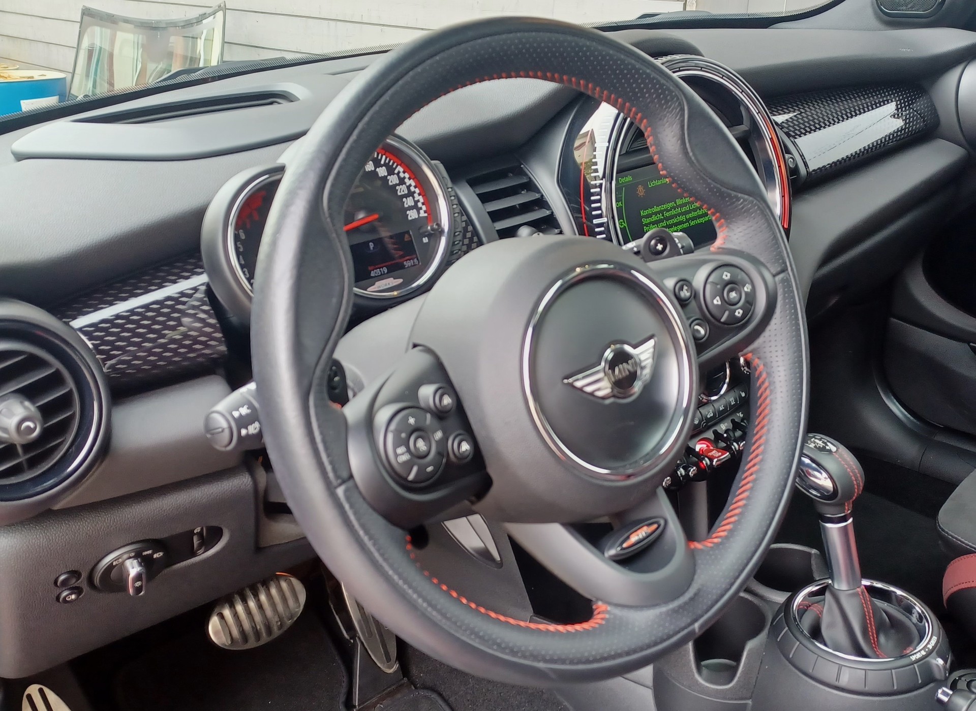 MINI Mini Cooper John Mini Cooper Works Steptronic-image-11