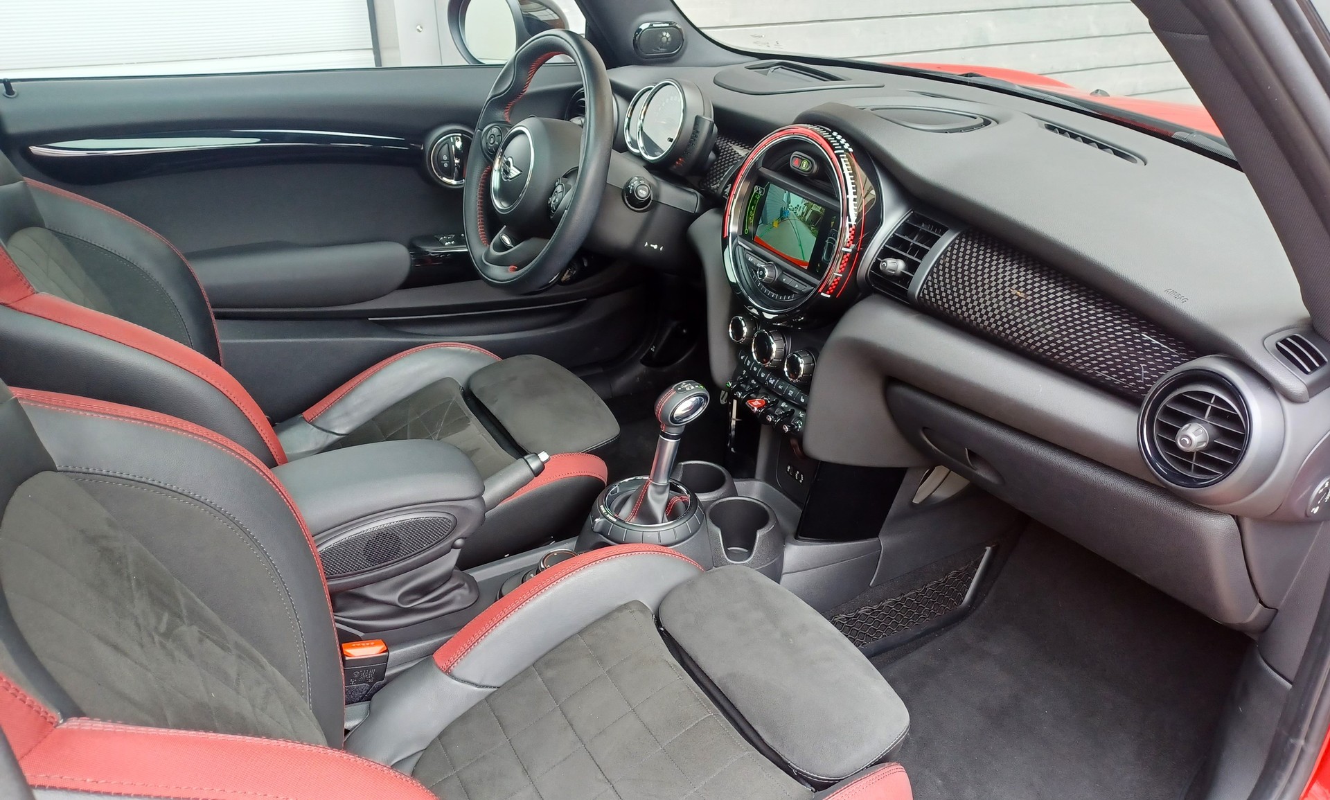 MINI Mini Cooper John Mini Cooper Works Steptronic-image-9