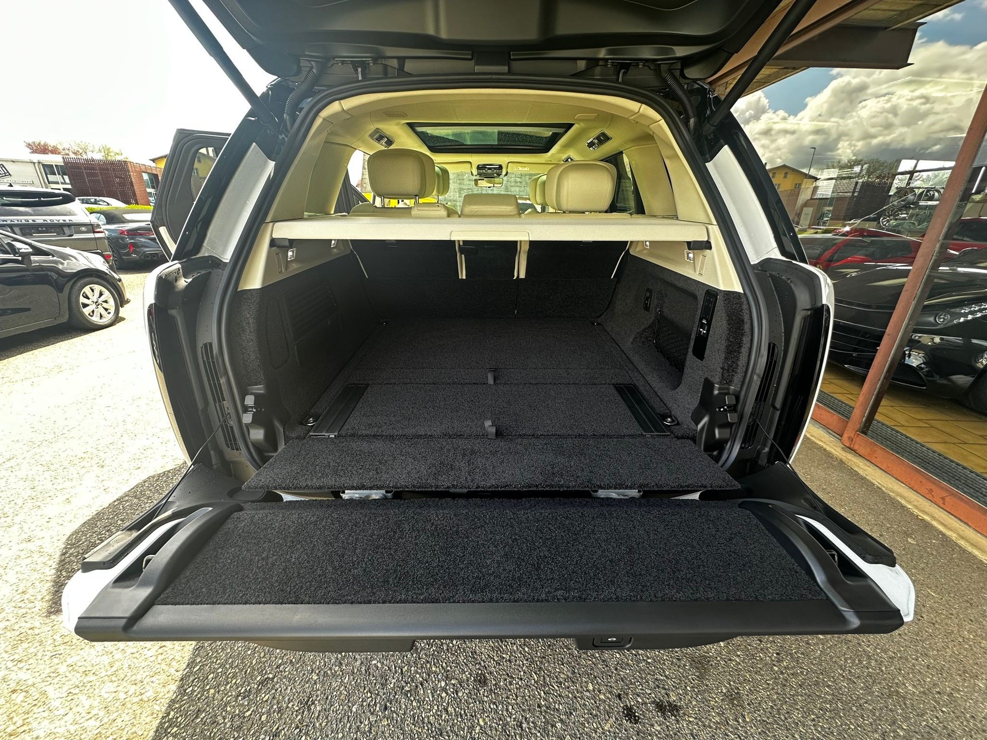 LAND ROVER RANGE ROVER 4.4 V8 Autobiograp-image-10