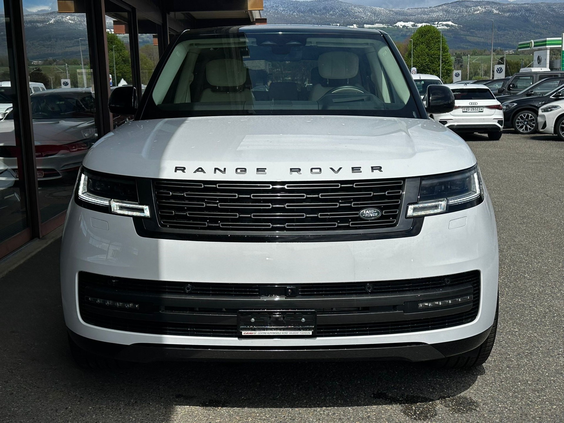 LAND ROVER RANGE ROVER 4.4 V8 Autobiograp-image-2
