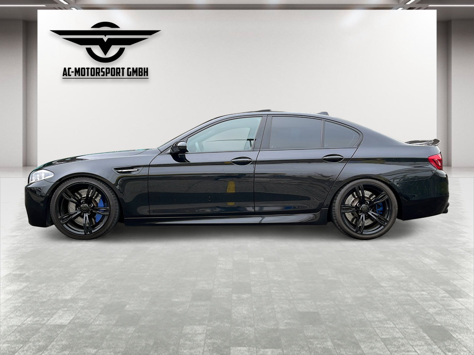 BMW M5 Drivelogic-image-1