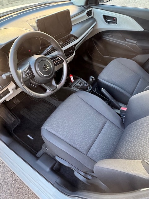 SUZUKI Swift 1.2 Compact+ Hybrid 4x4-image-3