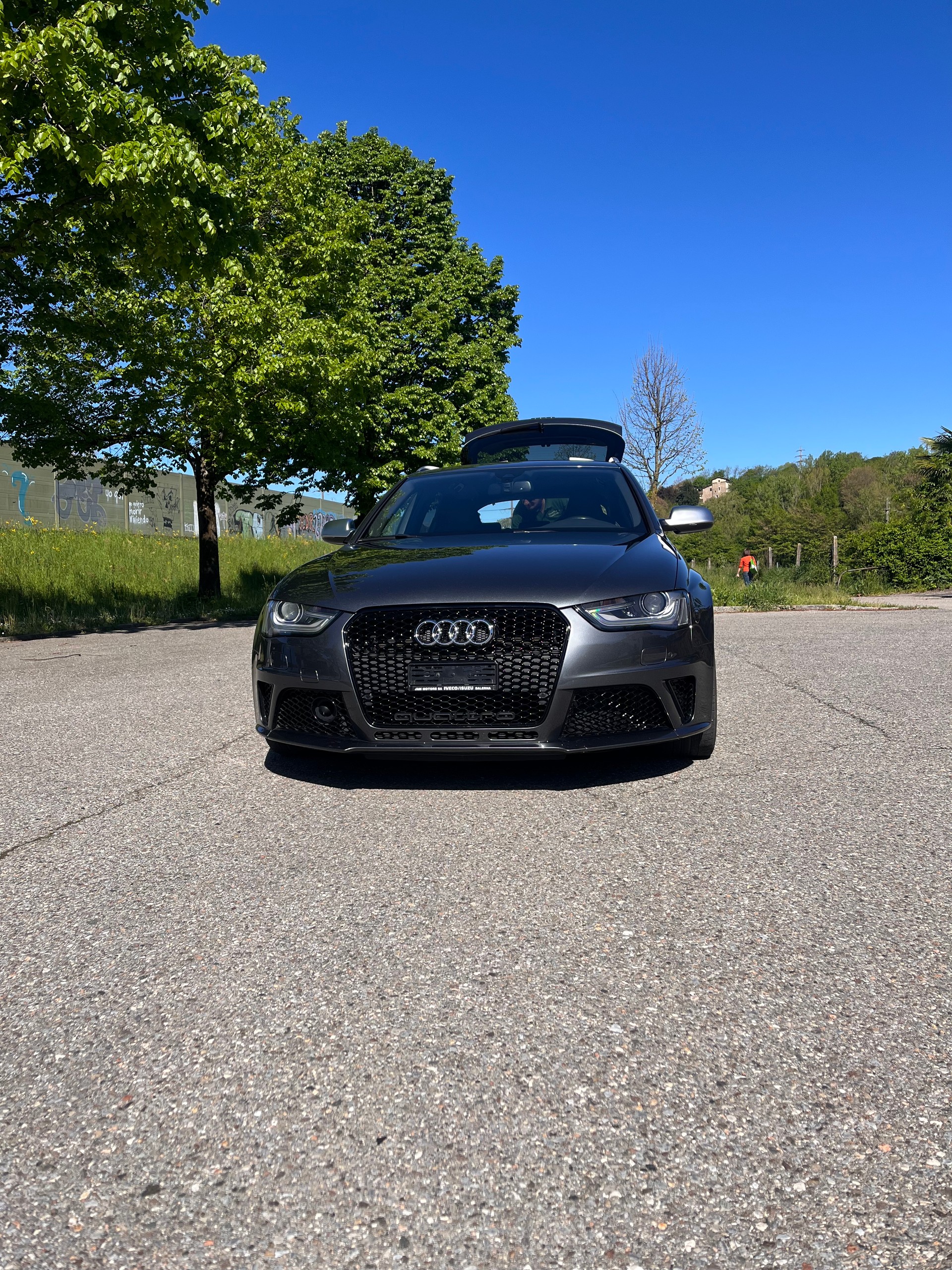 AUDI RS4 Avant 4.2 FSI V8 quattro S-tronic-image-1