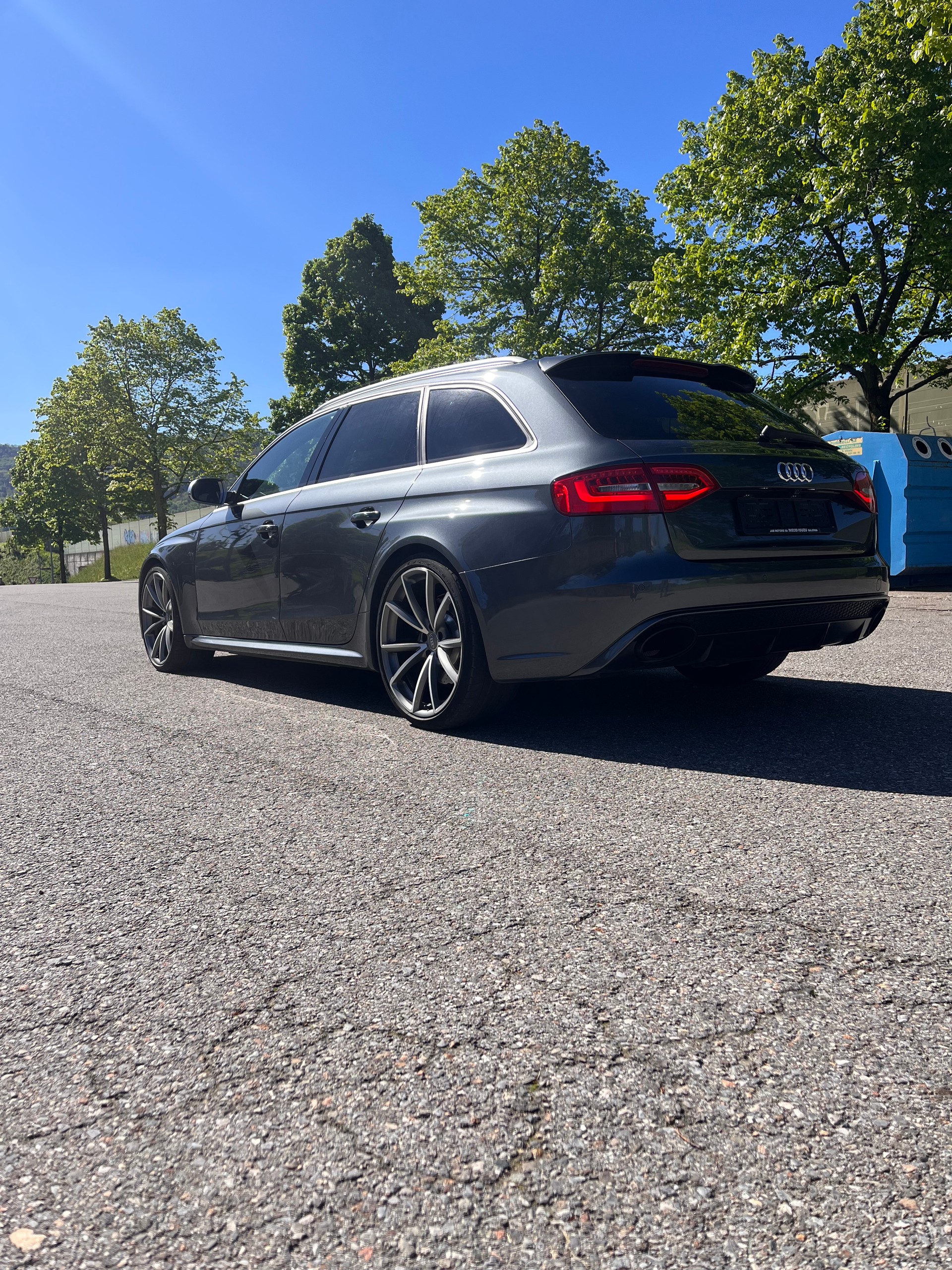 AUDI RS4 Avant 4.2 FSI V8 quattro S-tronic-image-5