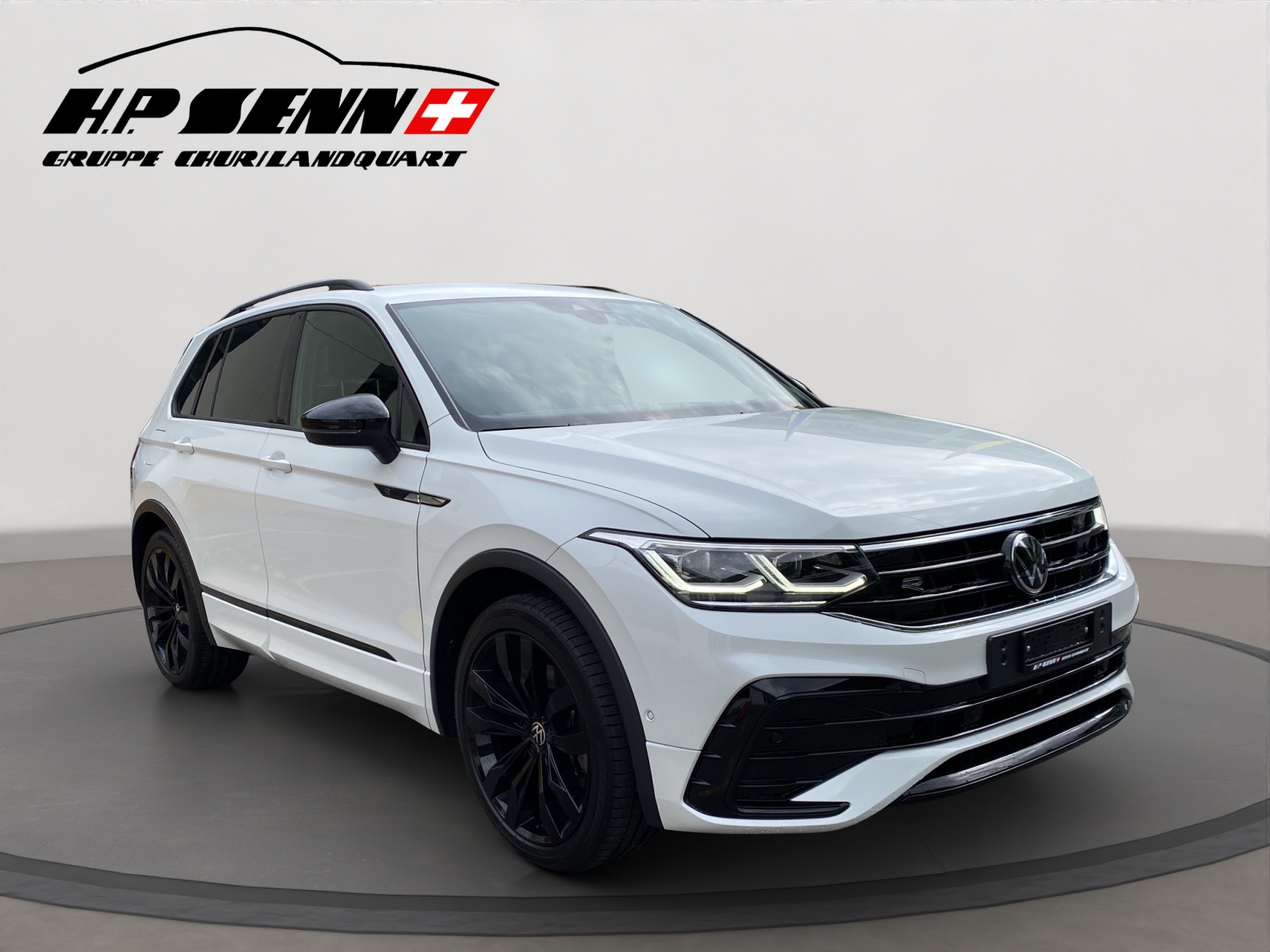 VW Tiguan 2.0 TDI SCR R-Line 4Motion DSG-image-6