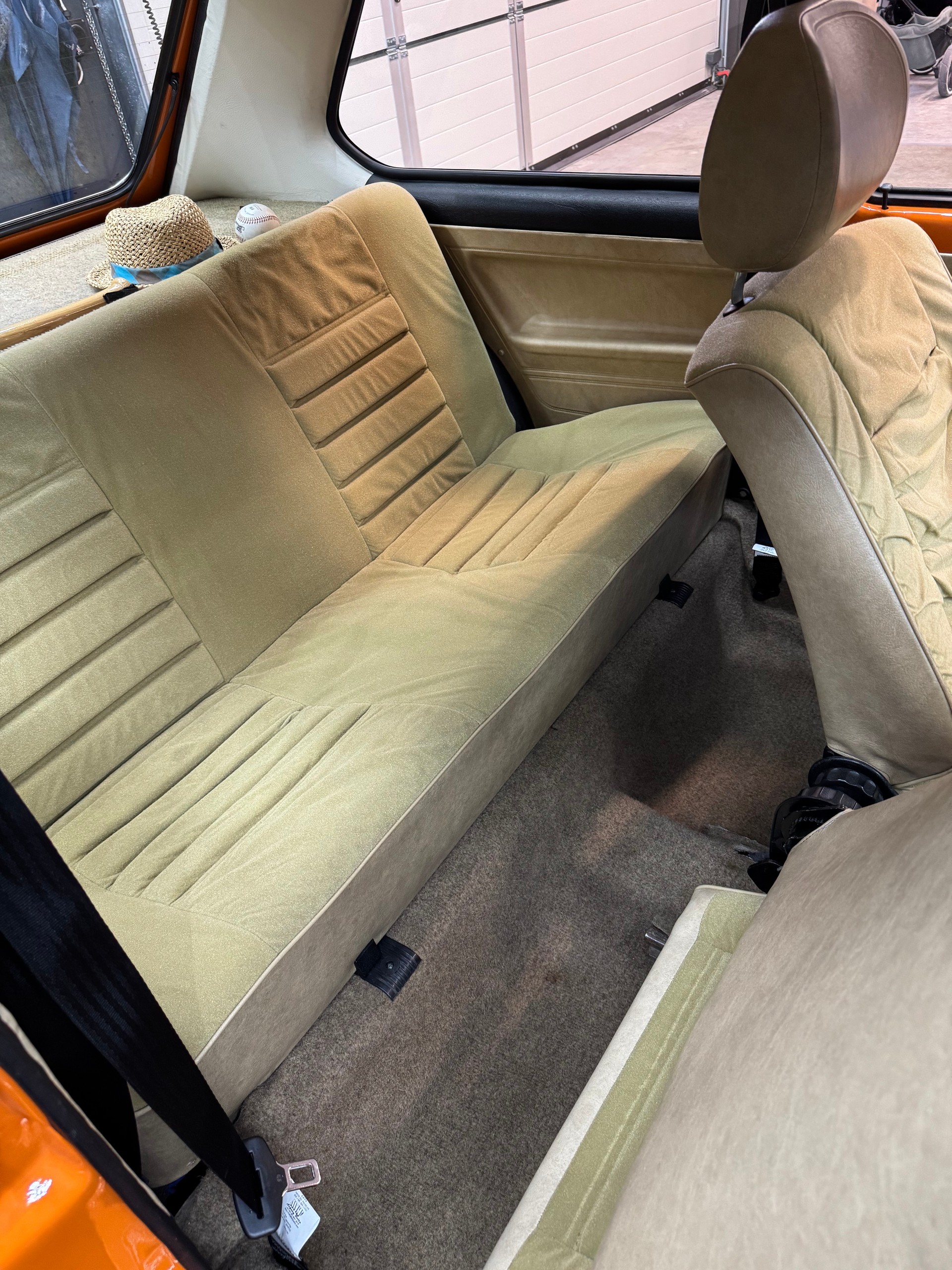 VW 1 GLS-image-10